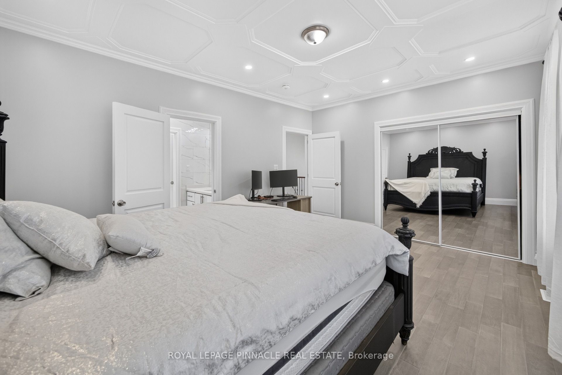 116 East 21st Street Property Photo 28