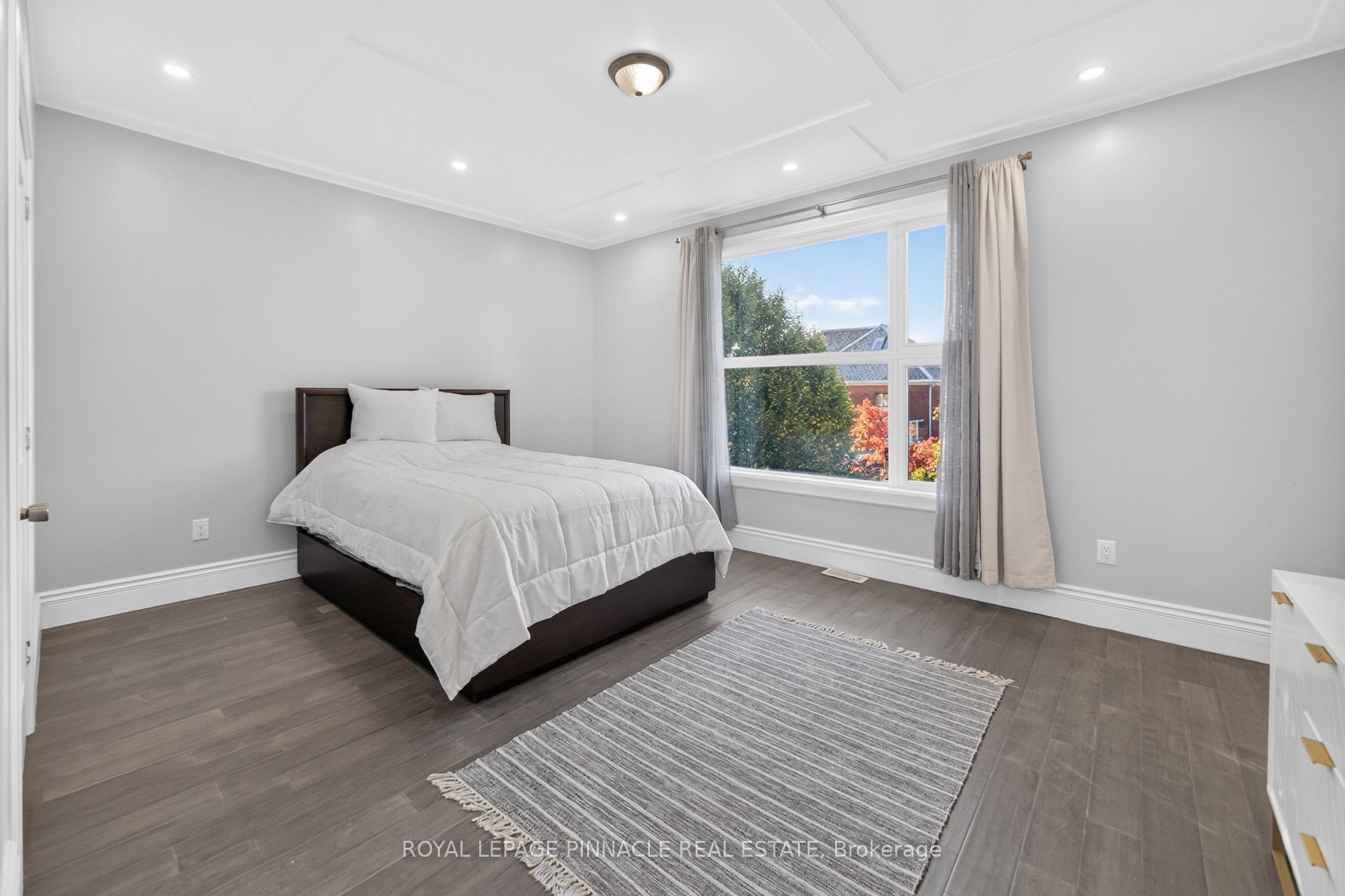 116 East 21st Street Property Photo 35