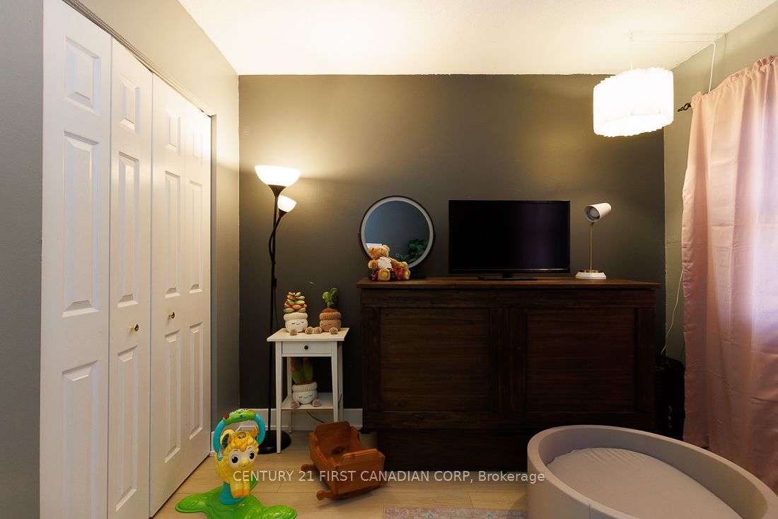 1104 Southdale Road E 13 Property Photo 21