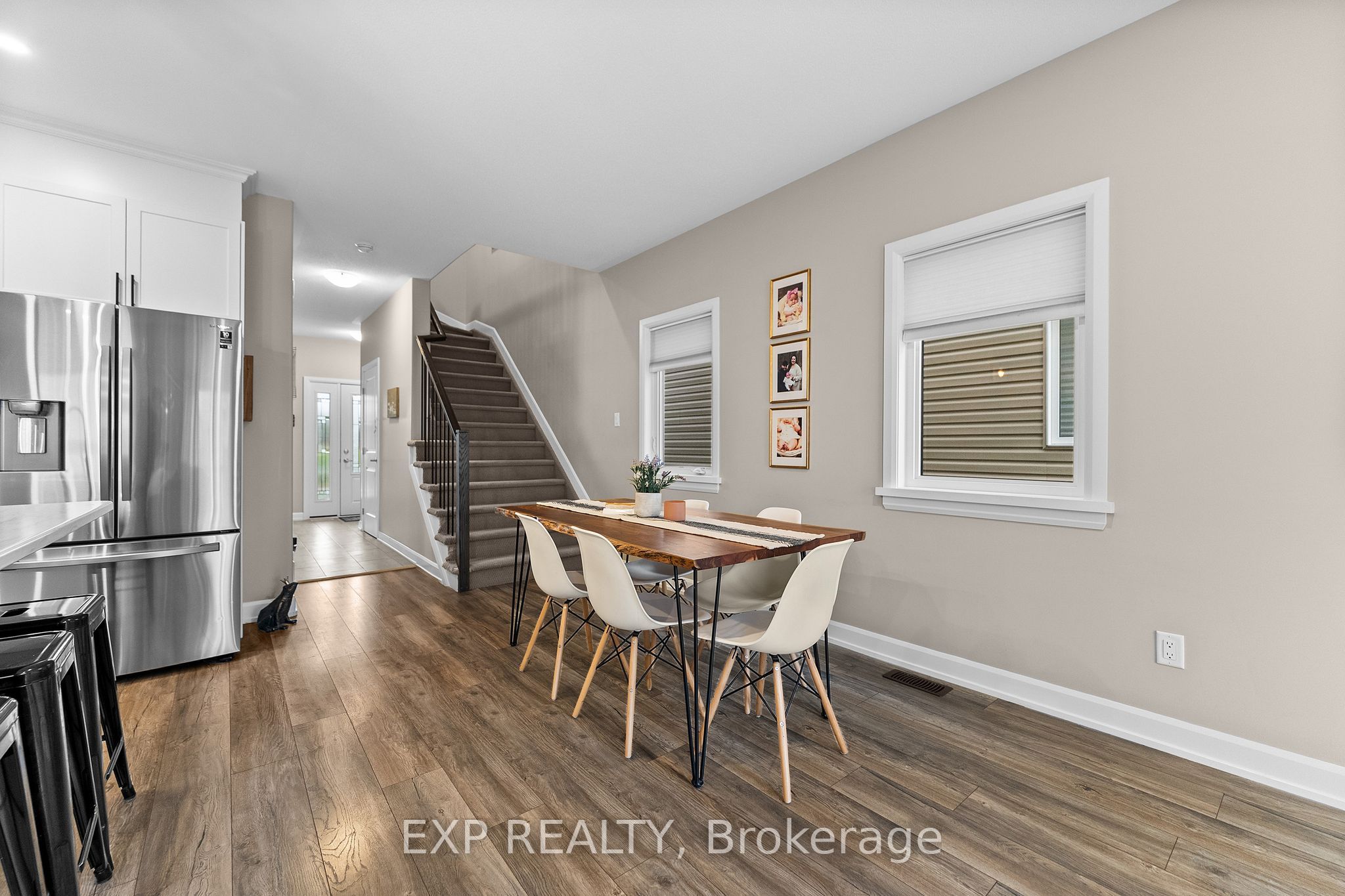 76 Vimy Ridge Crescent Property Photo 8