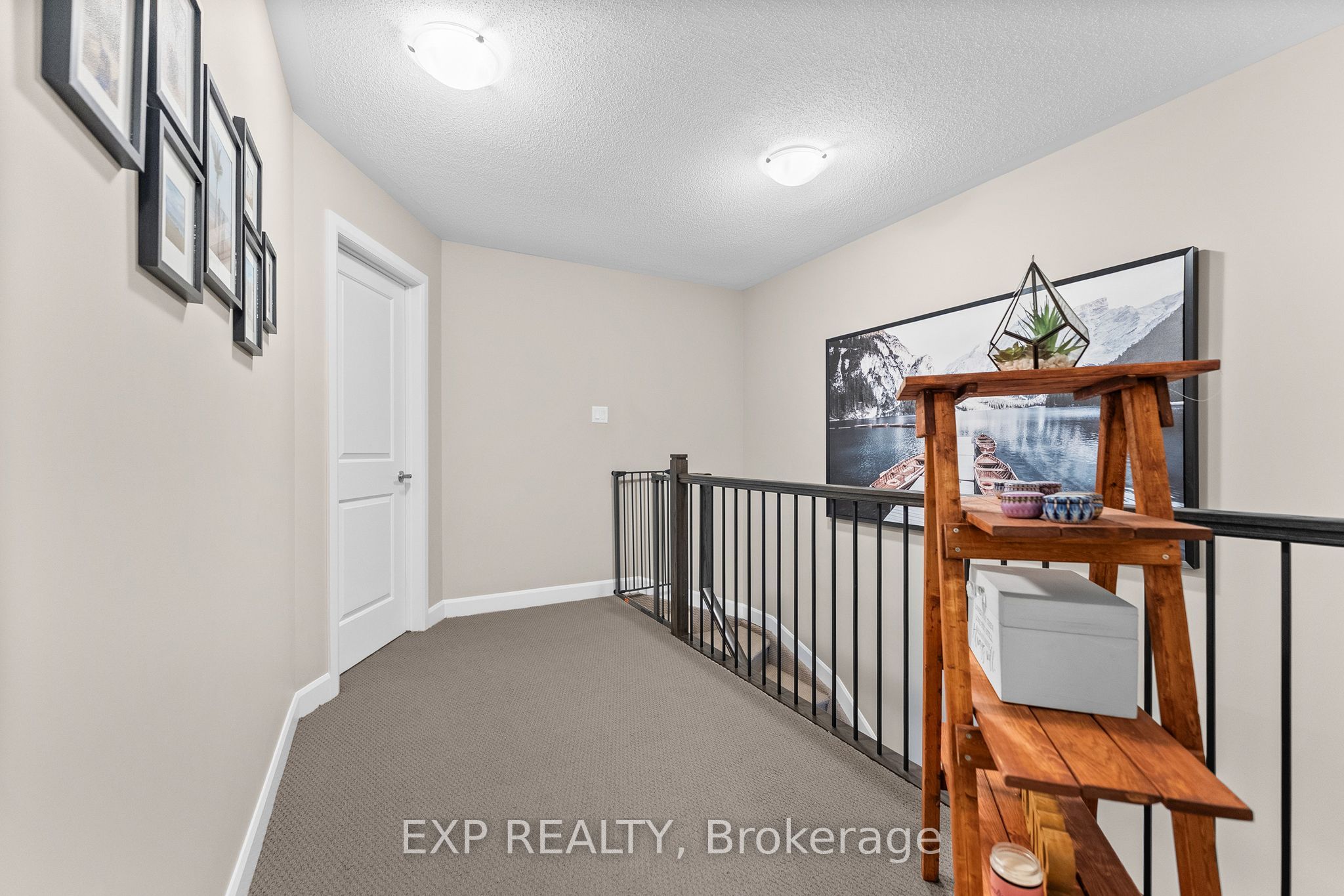 76 Vimy Ridge Crescent Property Photo 20