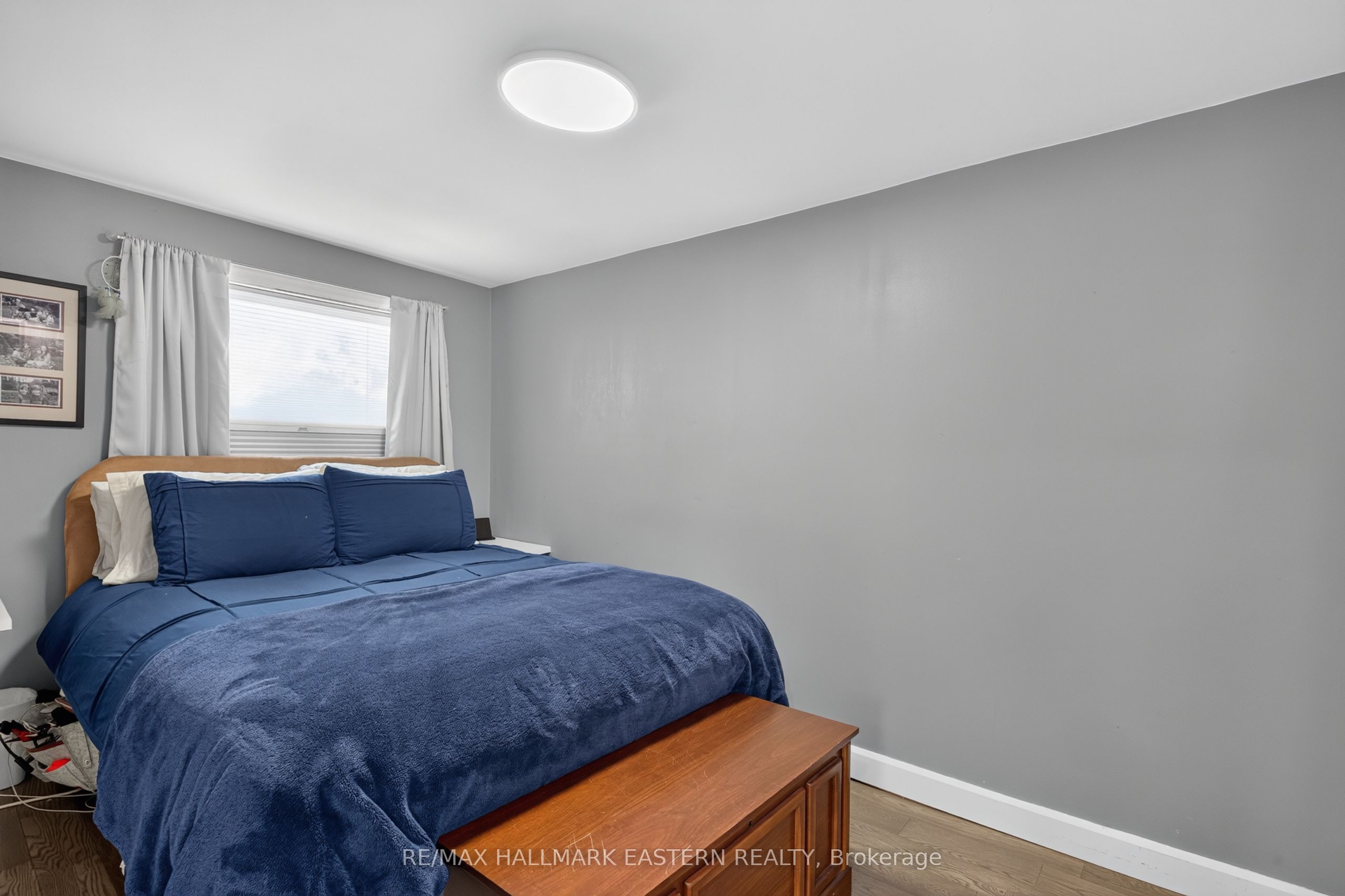 563 Howden Street Property Photo 10