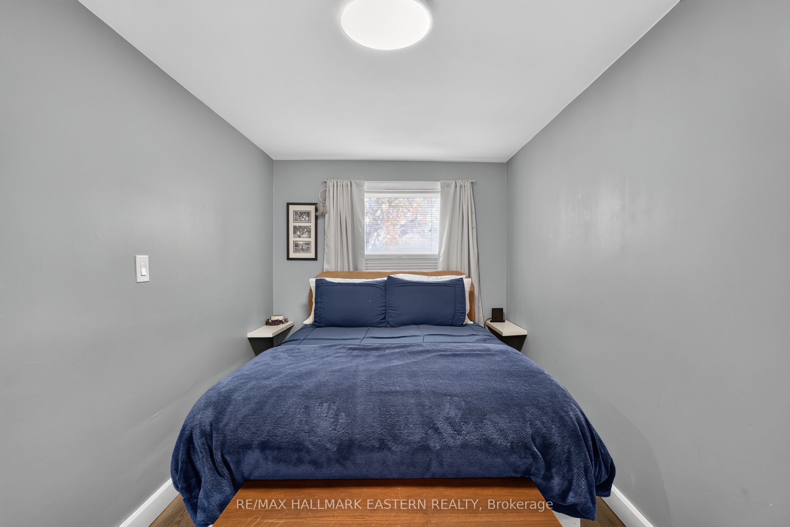 563 Howden Street Property Photo 11