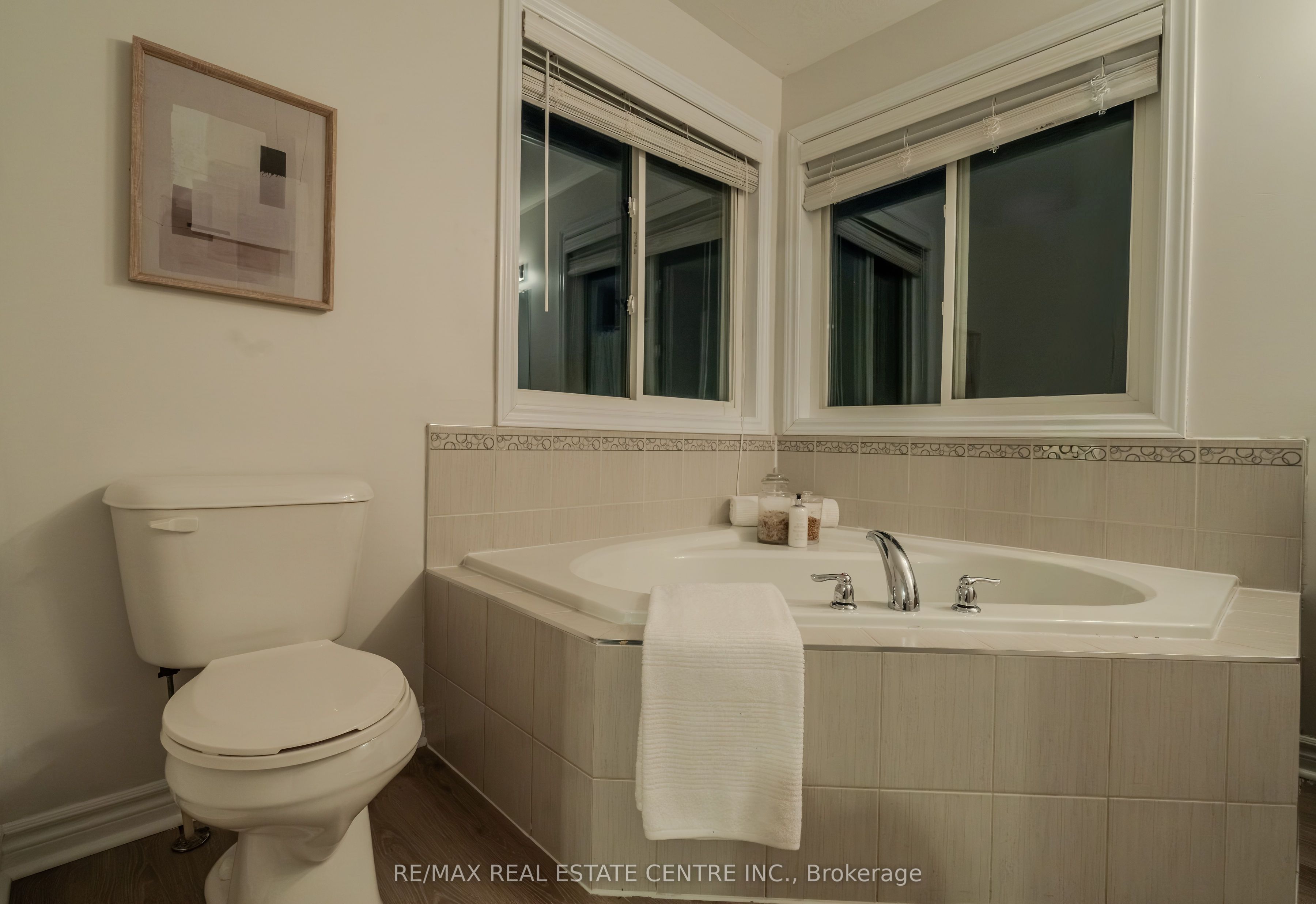 91 Yvonne Crescent Property Photo 34