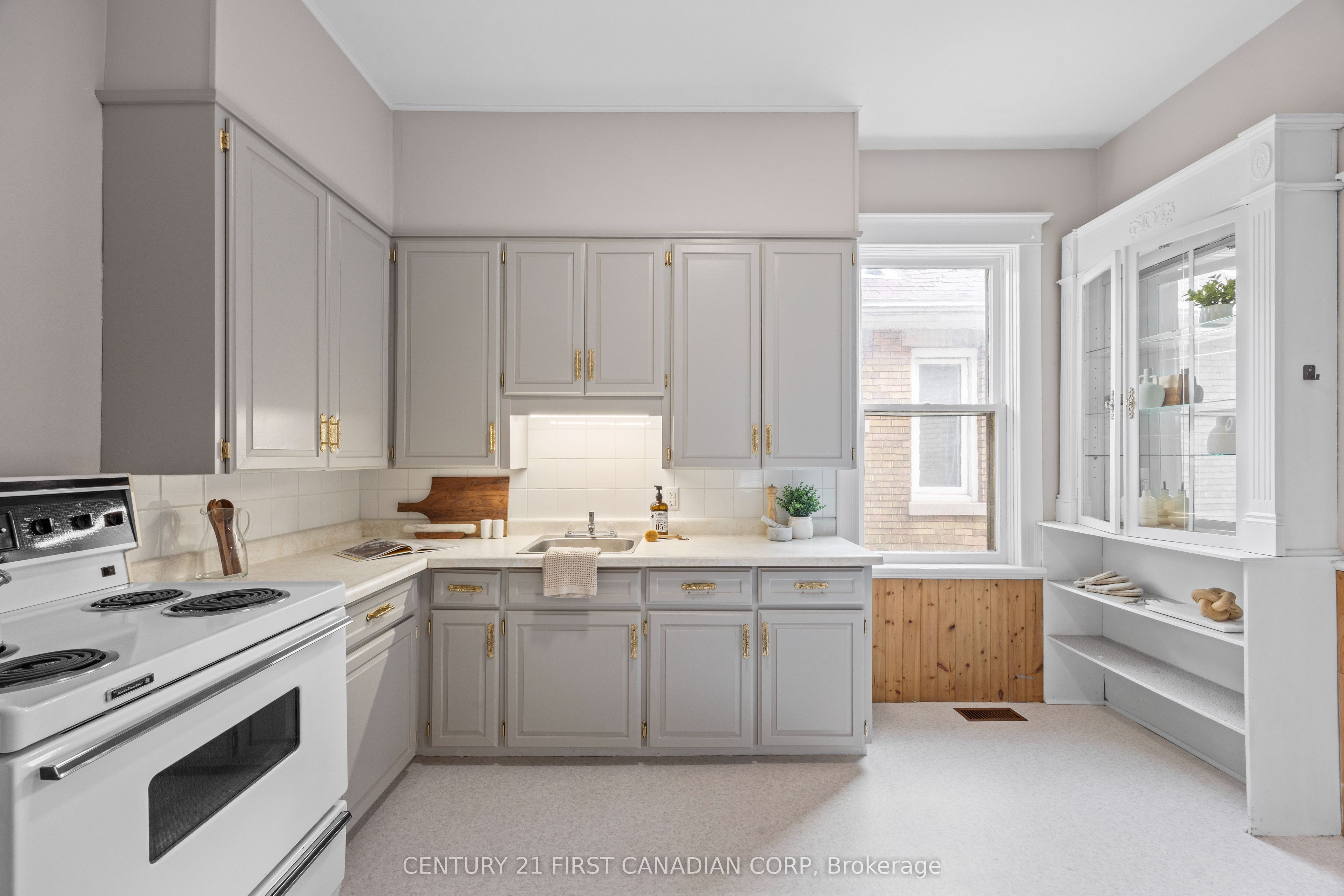 60 Beattie Avenue Property Photo 14