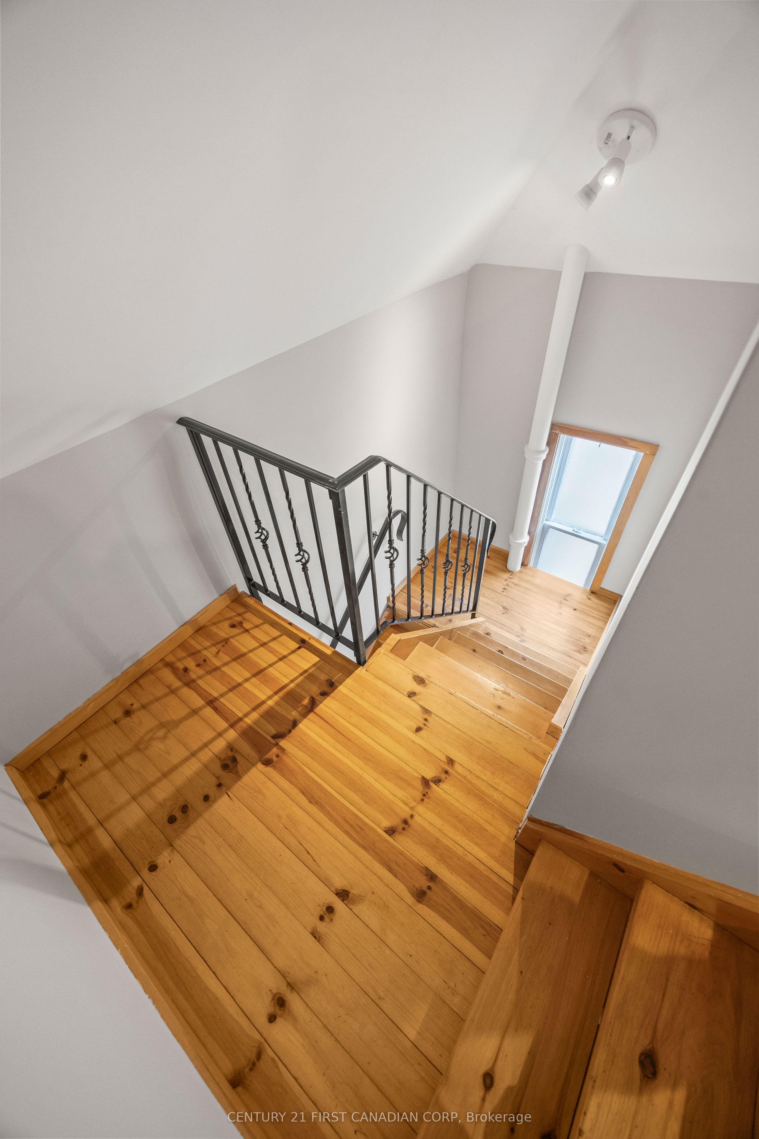 60 Beattie Avenue Property Photo 21
