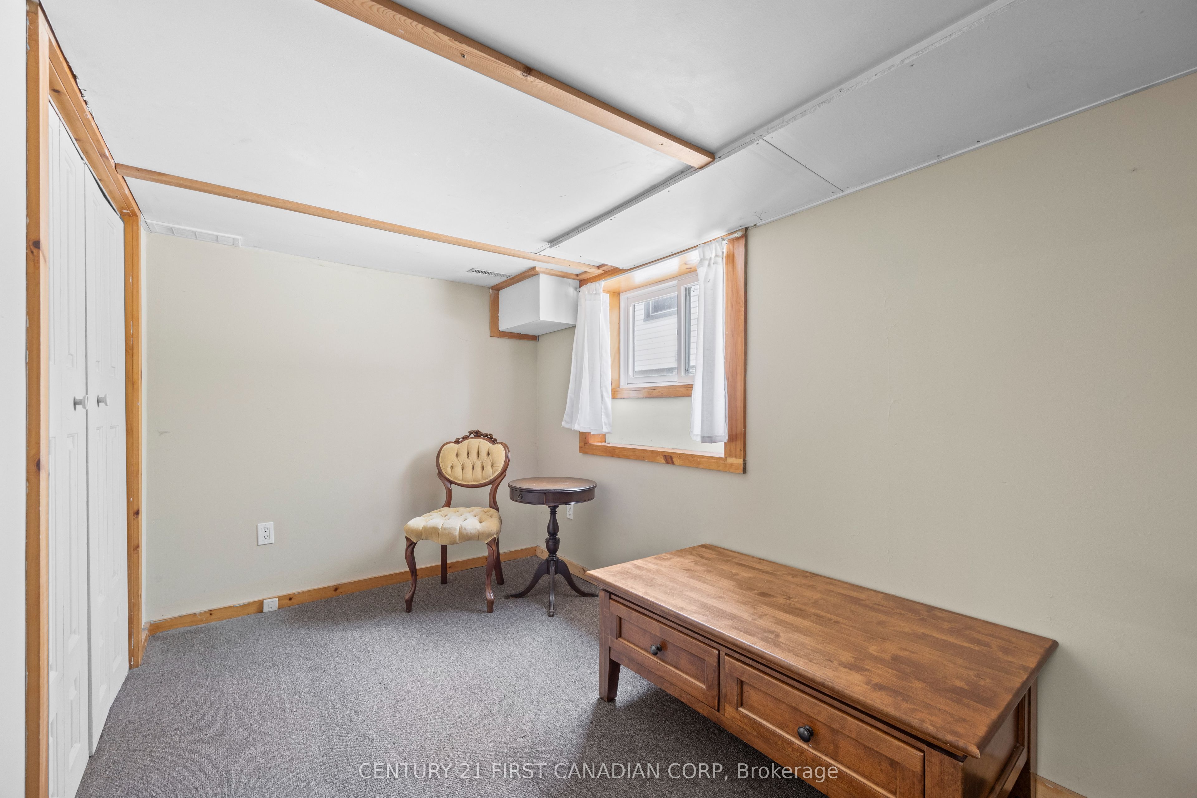 60 Beattie Avenue Property Photo 32
