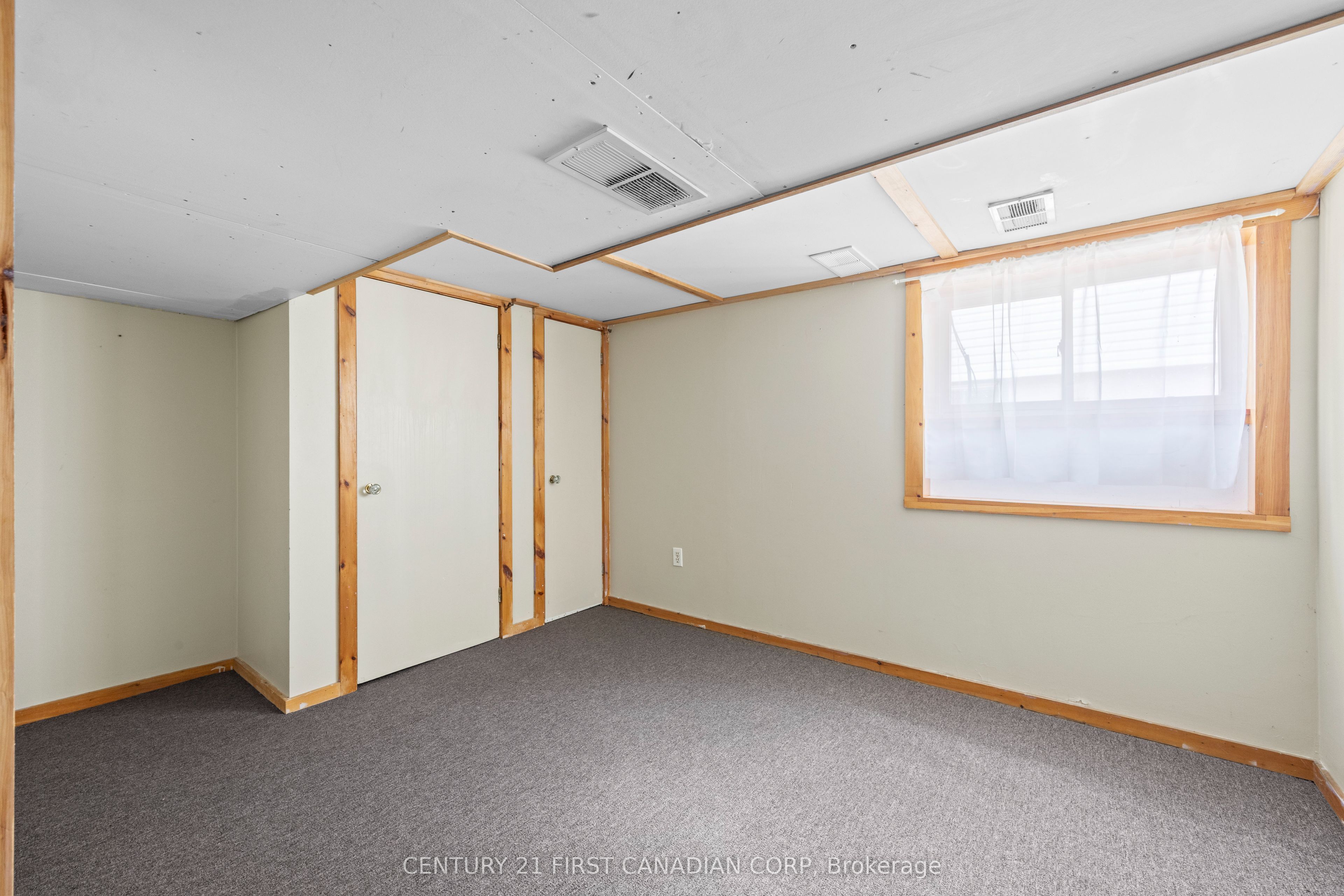 60 Beattie Avenue Property Photo 34