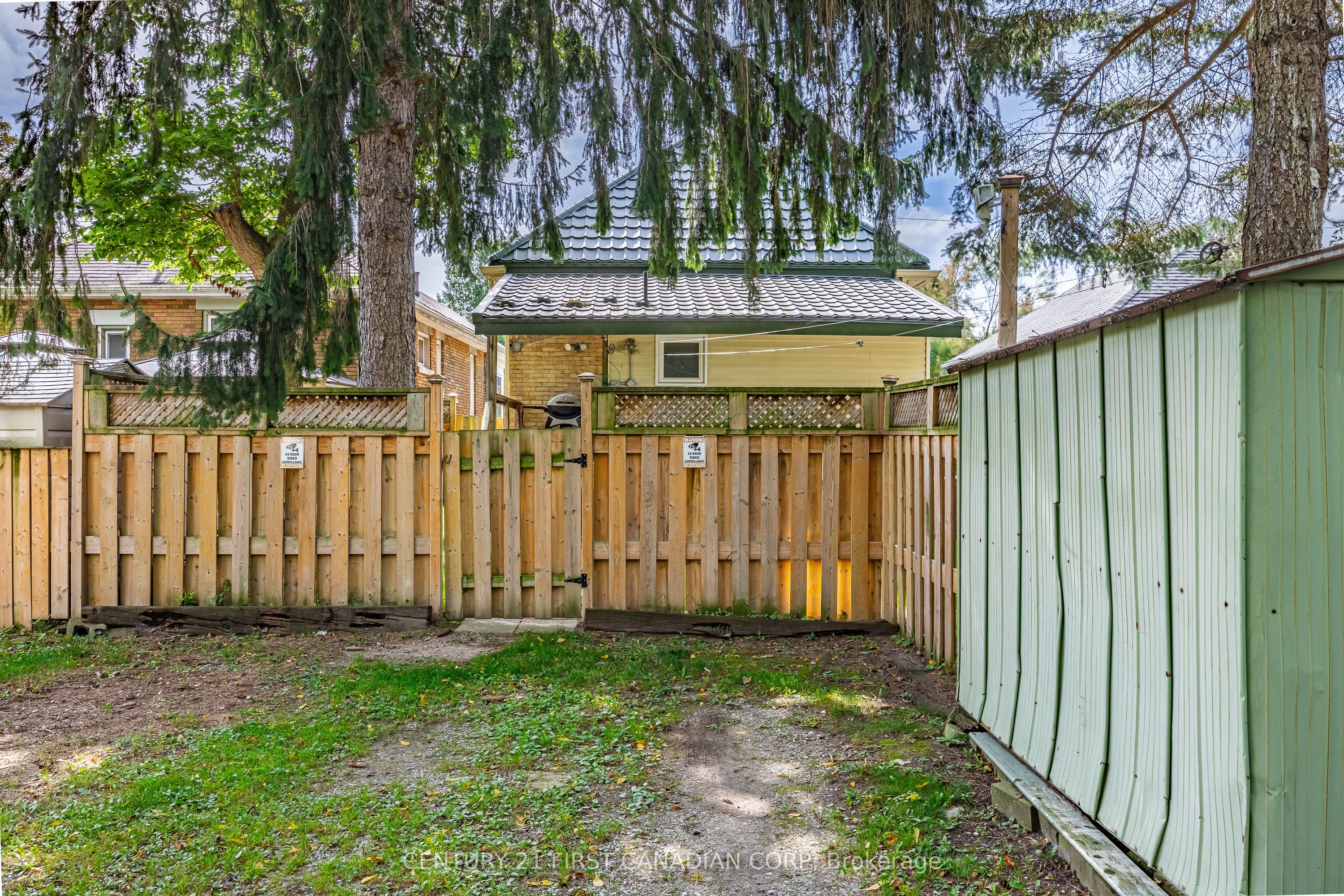 60 Beattie Avenue Property Photo 40