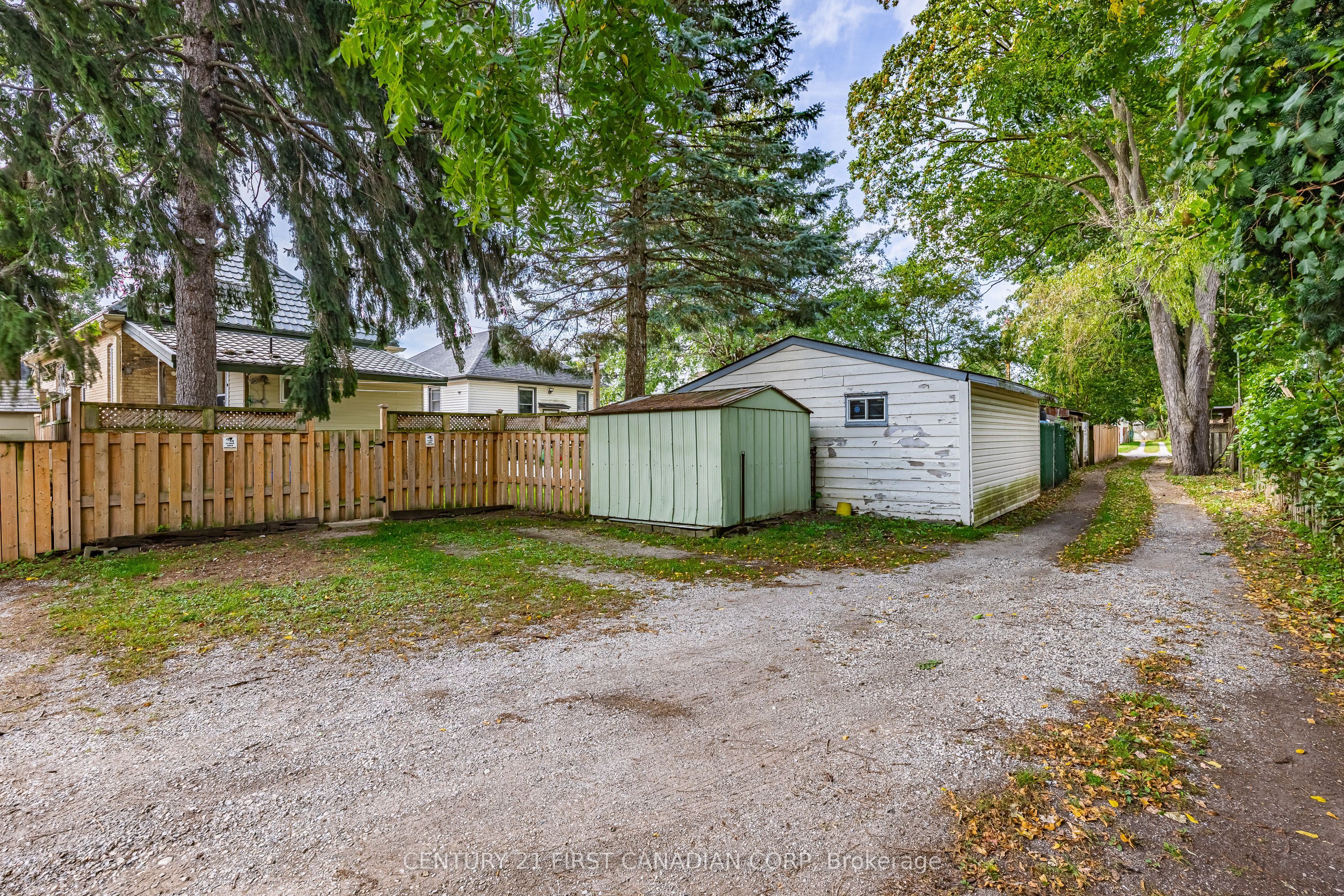 60 Beattie Avenue Property Photo 41