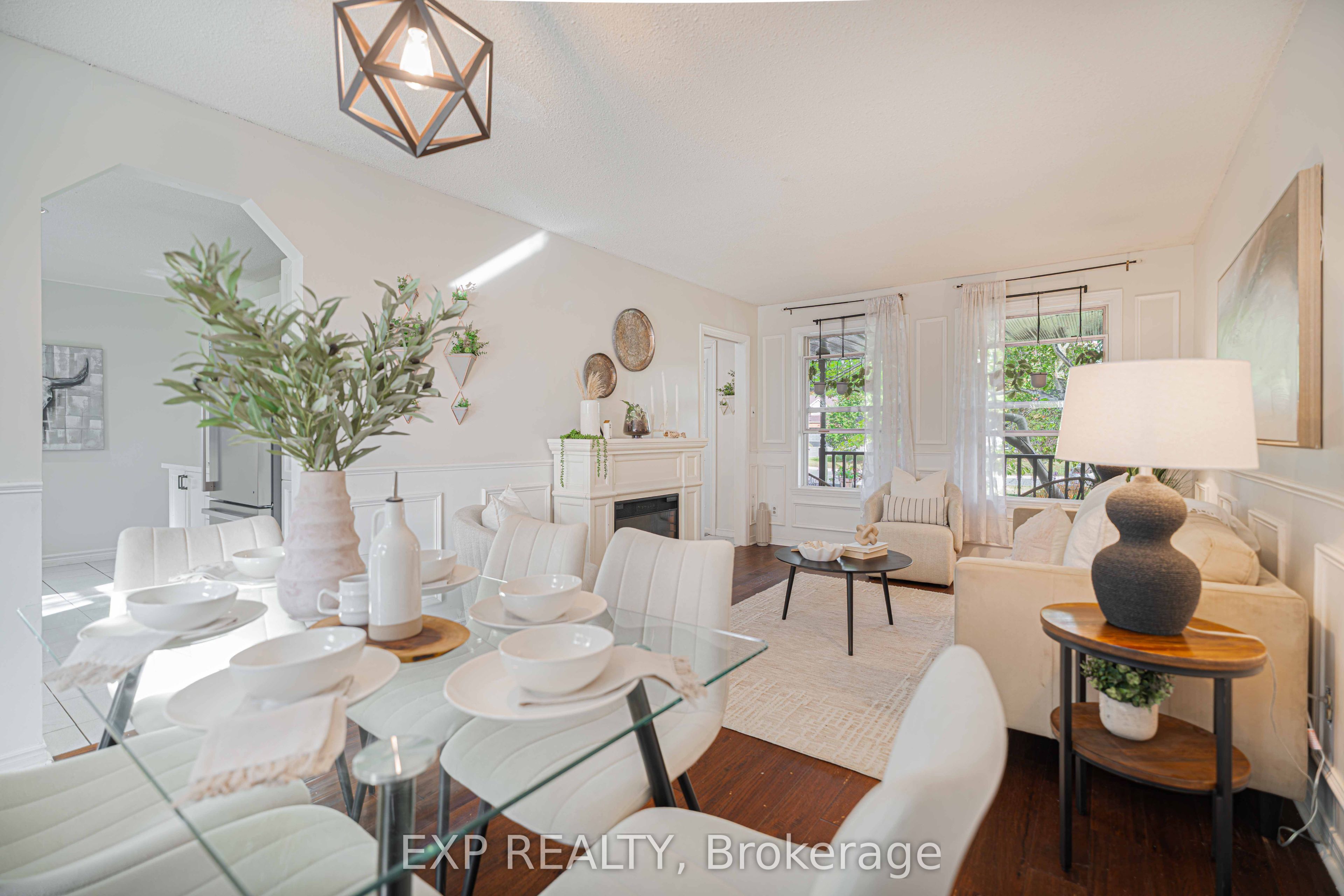 1950 Mapleridge Drive Property Photo 11