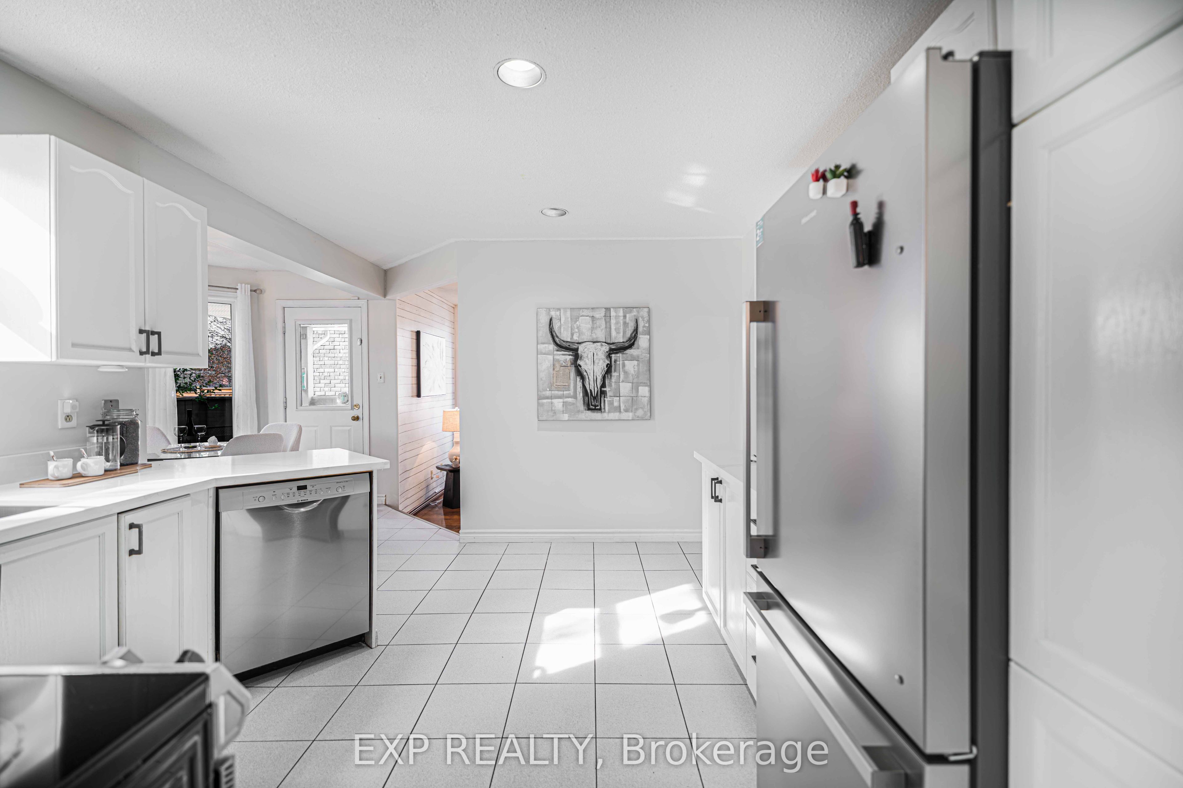 1950 Mapleridge Drive Property Photo 14