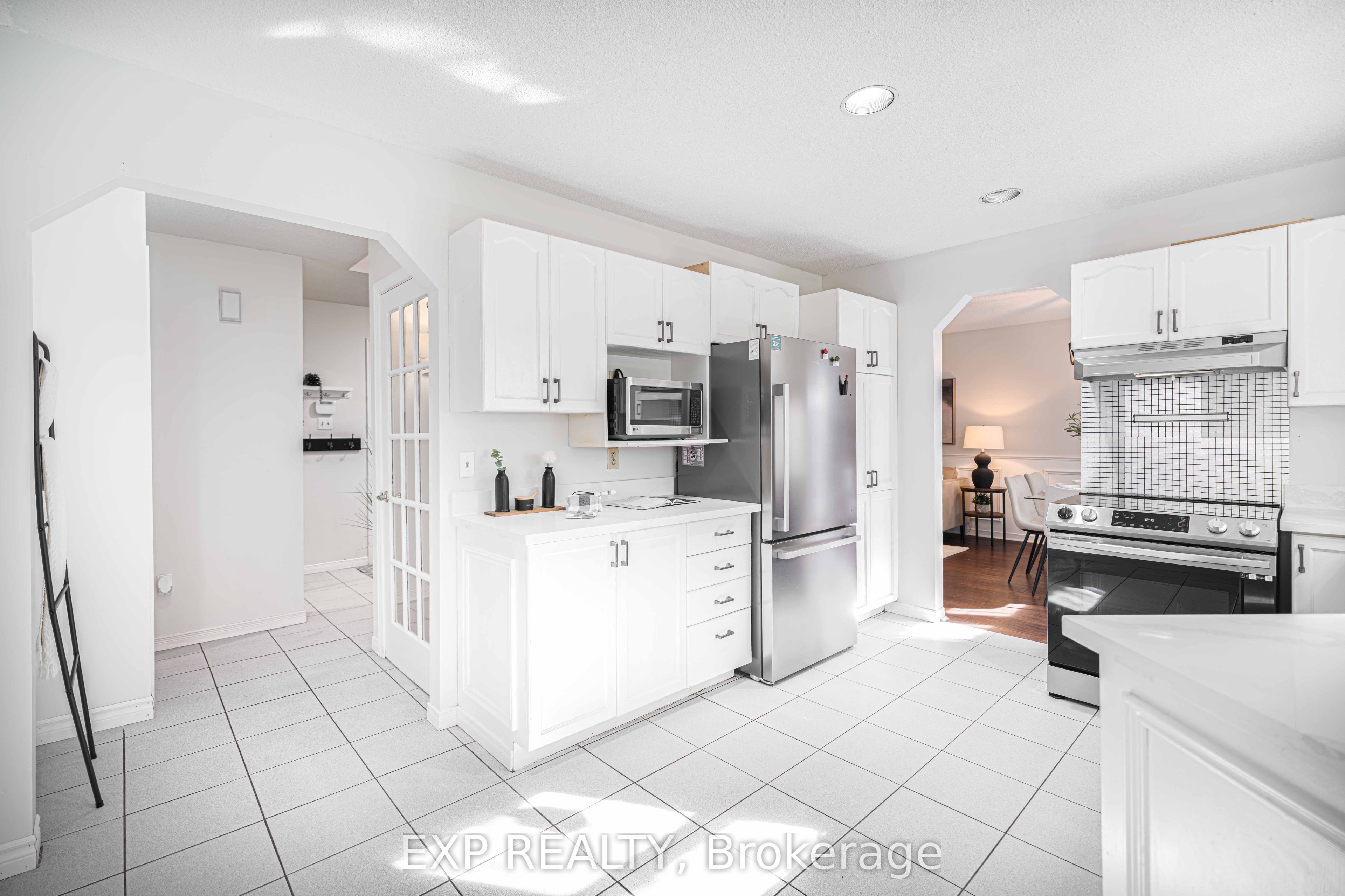 1950 Mapleridge Drive Property Photo 17