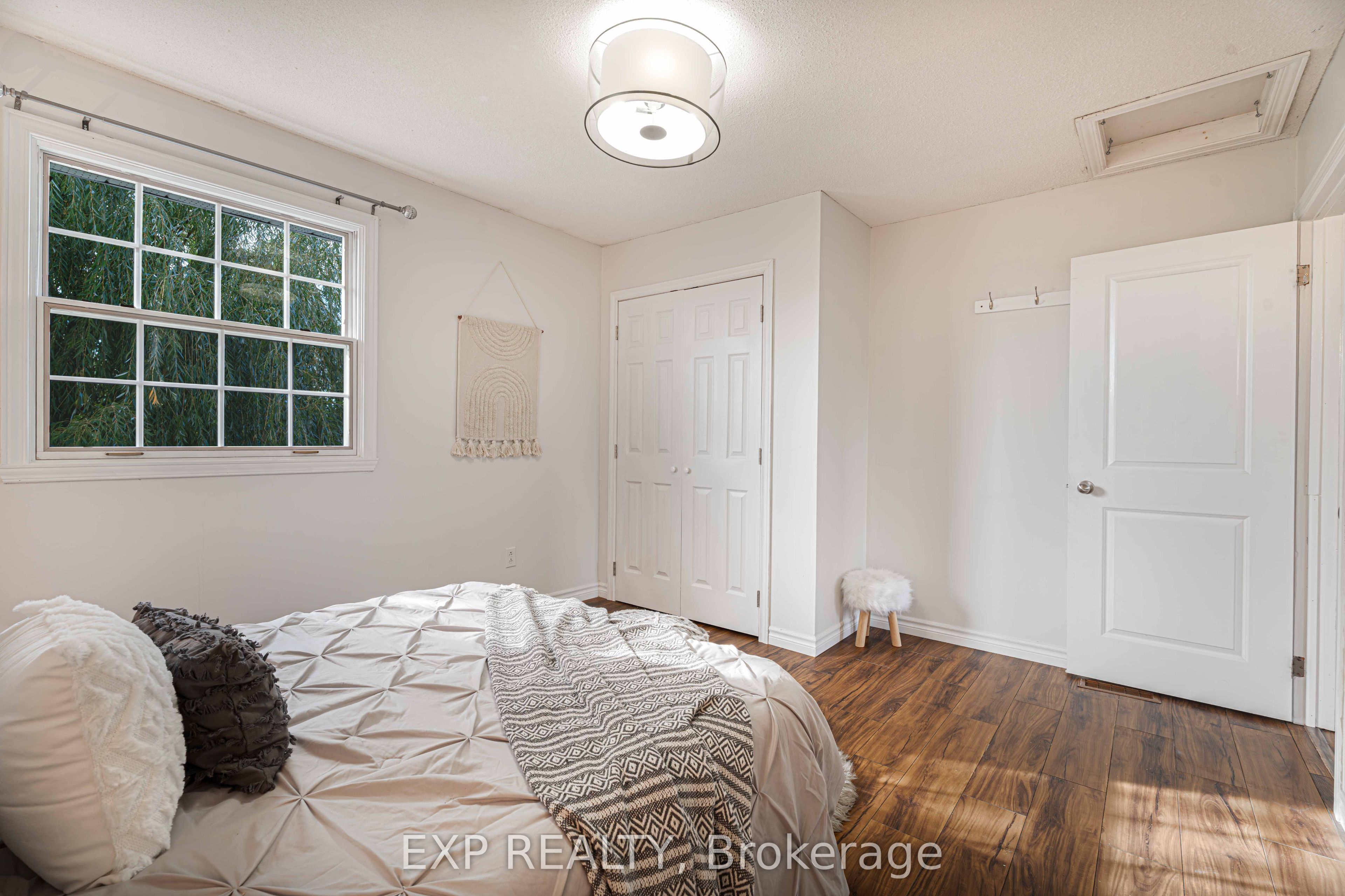 1950 Mapleridge Drive Property Photo 30
