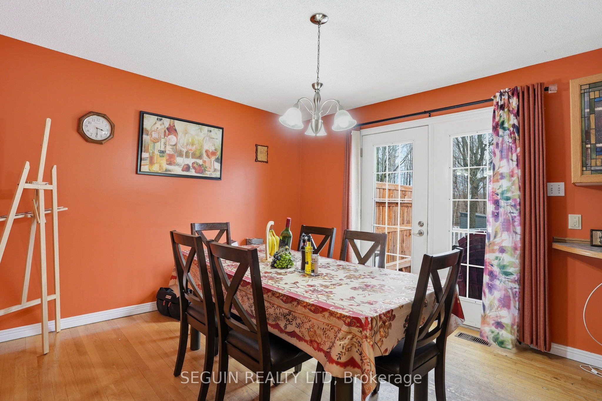 650 Berthiaume Street Property Photo 10