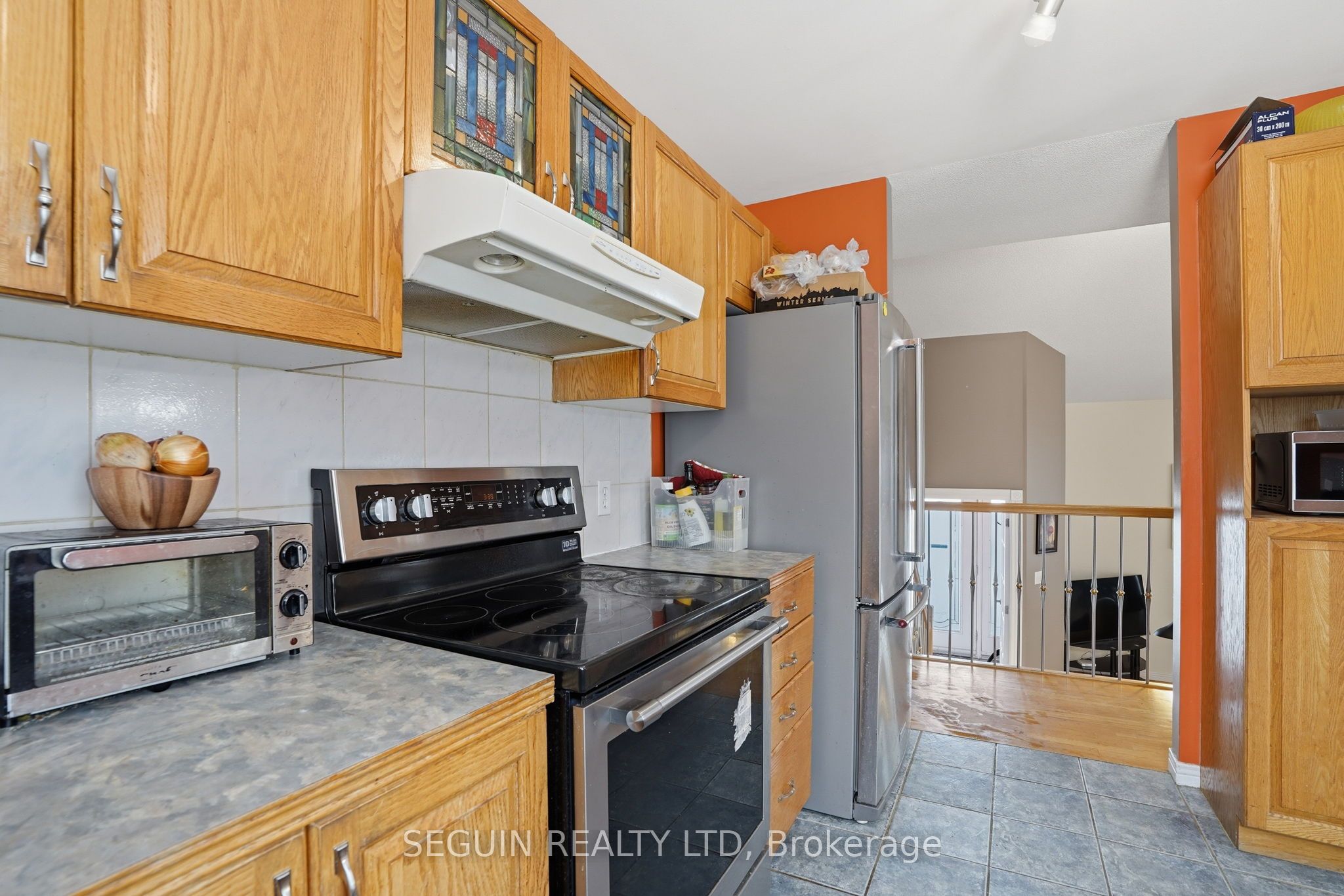 650 Berthiaume Street Property Photo 16