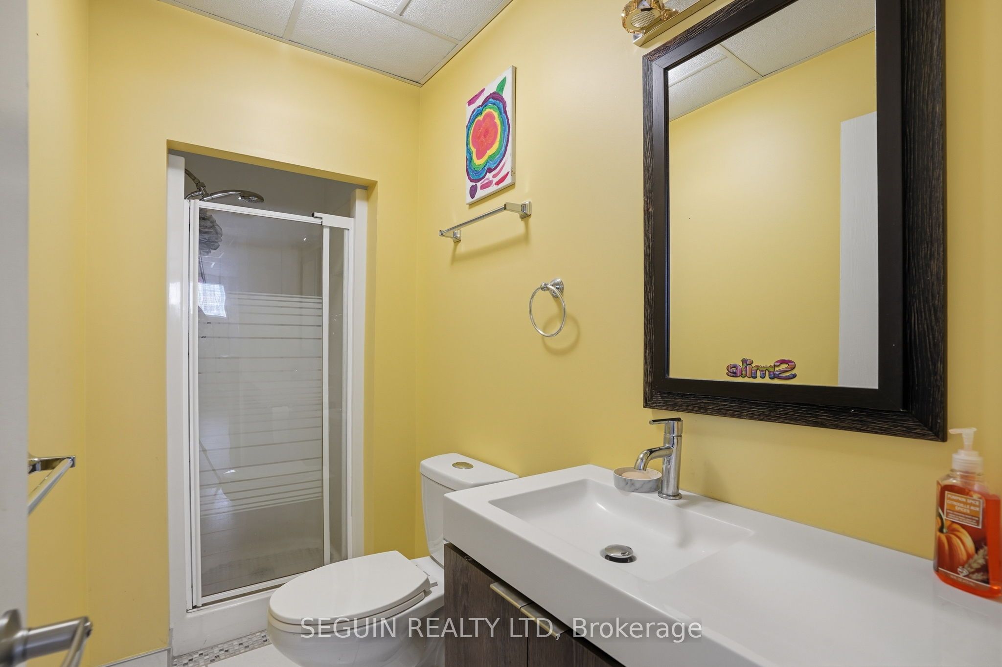 650 Berthiaume Street Property Photo 28