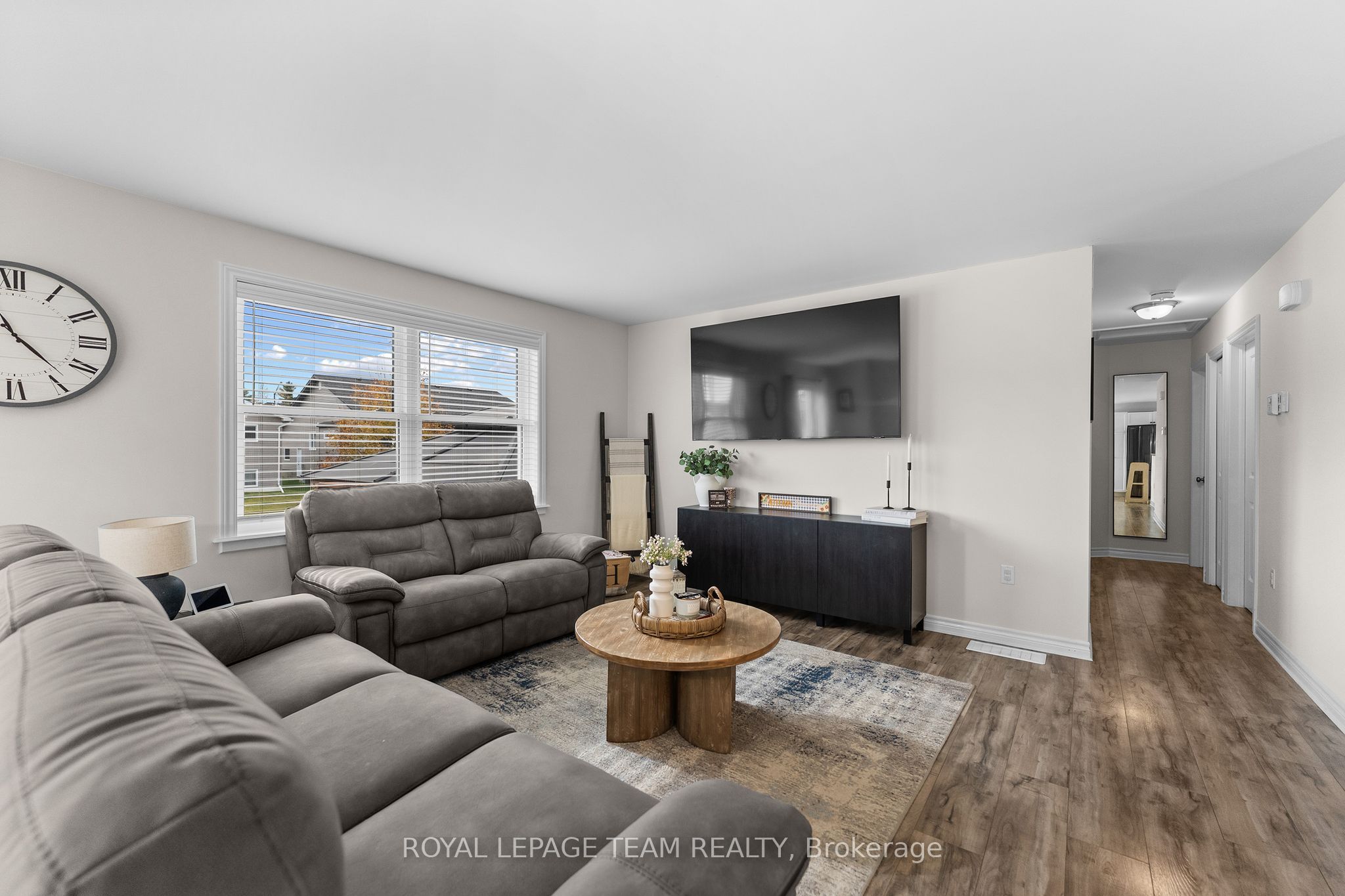 9 Terrance Drive Property Photo 6