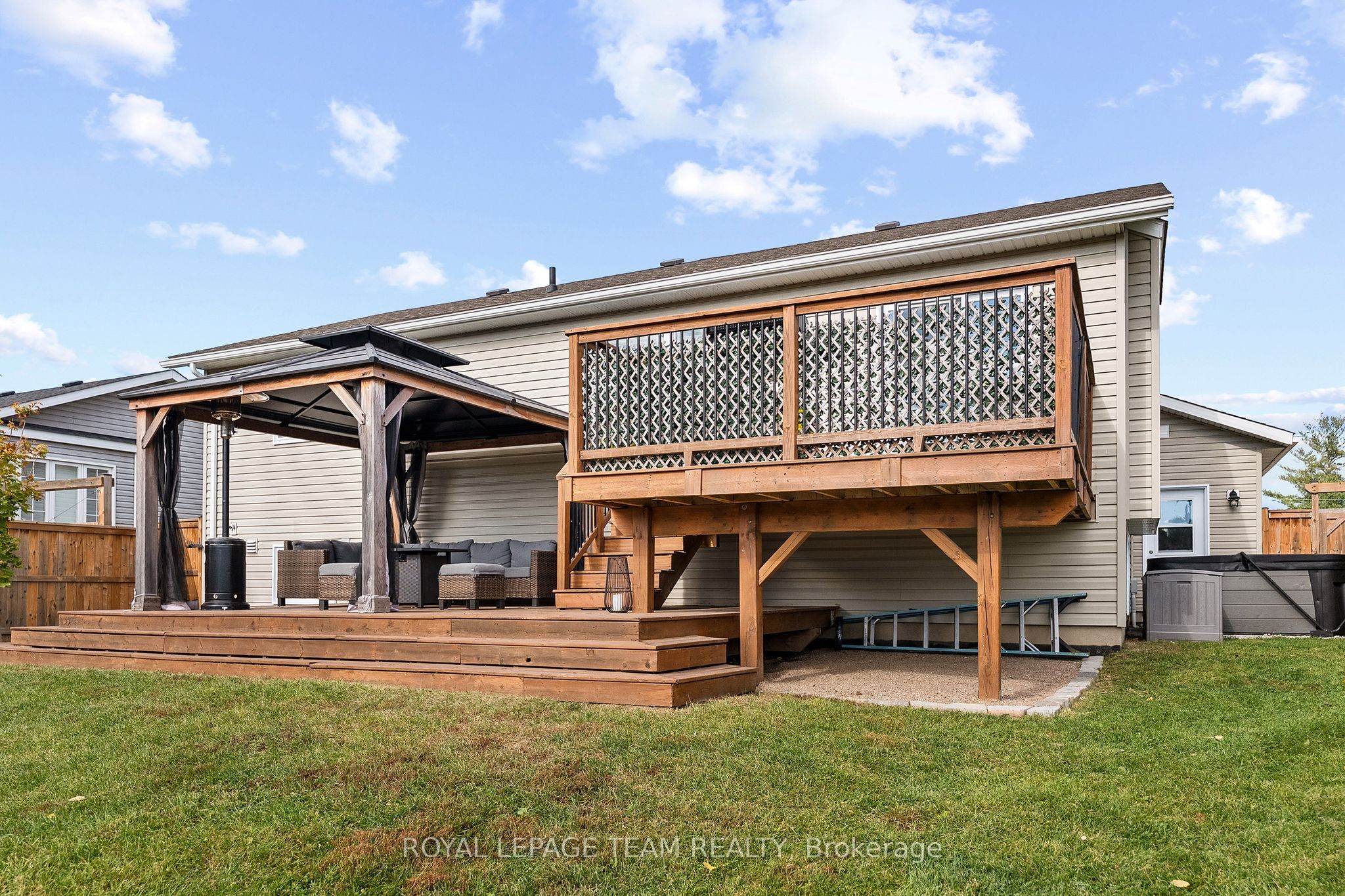 9 Terrance Drive Property Photo 38
