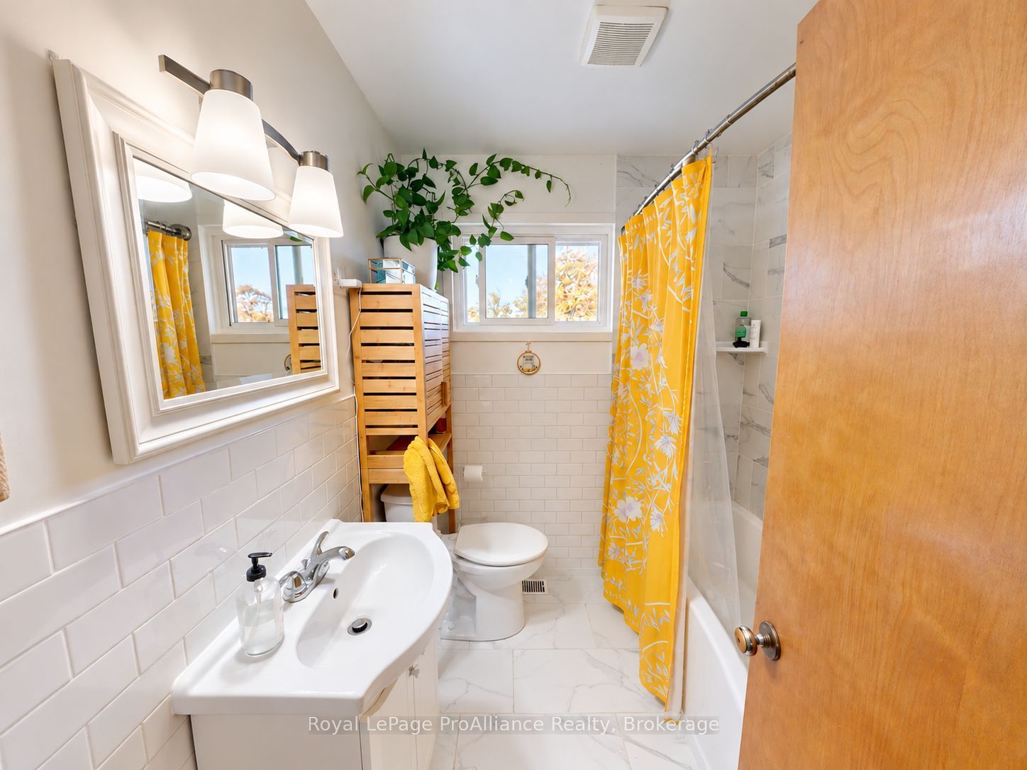 21 Lambert Drive Property Photo 12