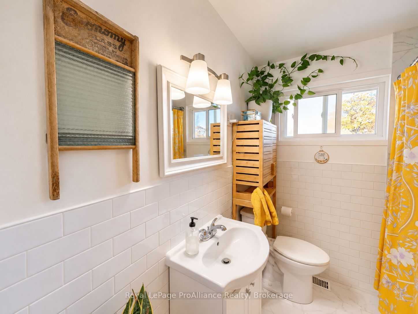 21 Lambert Drive Property Photo 13