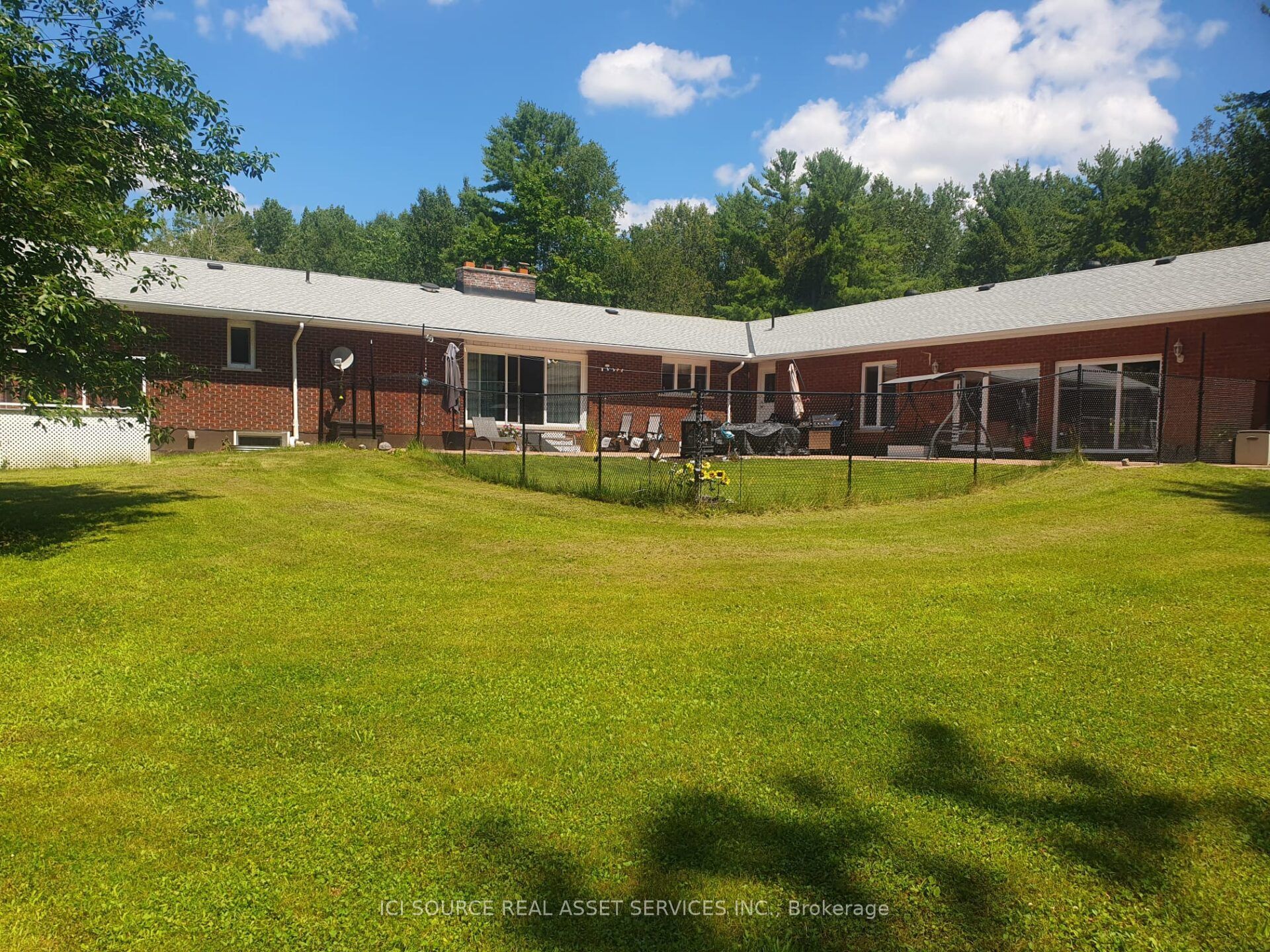 1814 County Rd 8 Property Photo 2