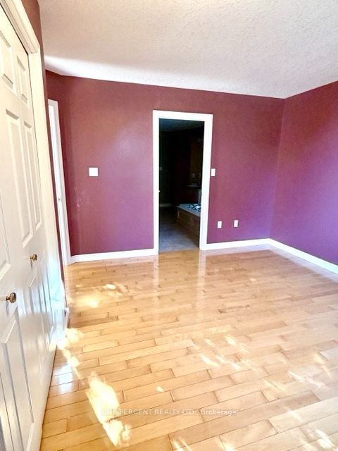 25 Falconridge Court Property Photo 13