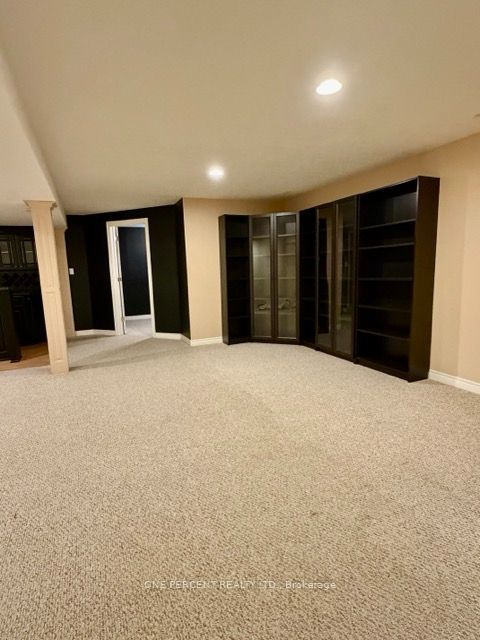 25 Falconridge Court Property Photo 19