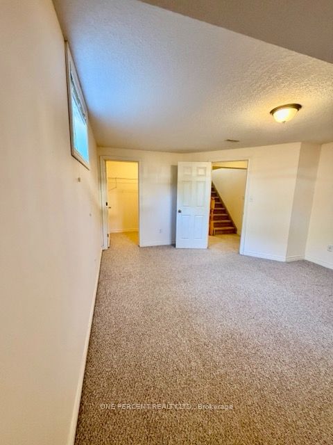 25 Falconridge Court Property Photo 26