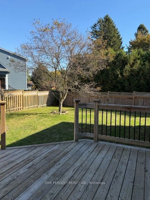 25 Falconridge Court Property Photo 32