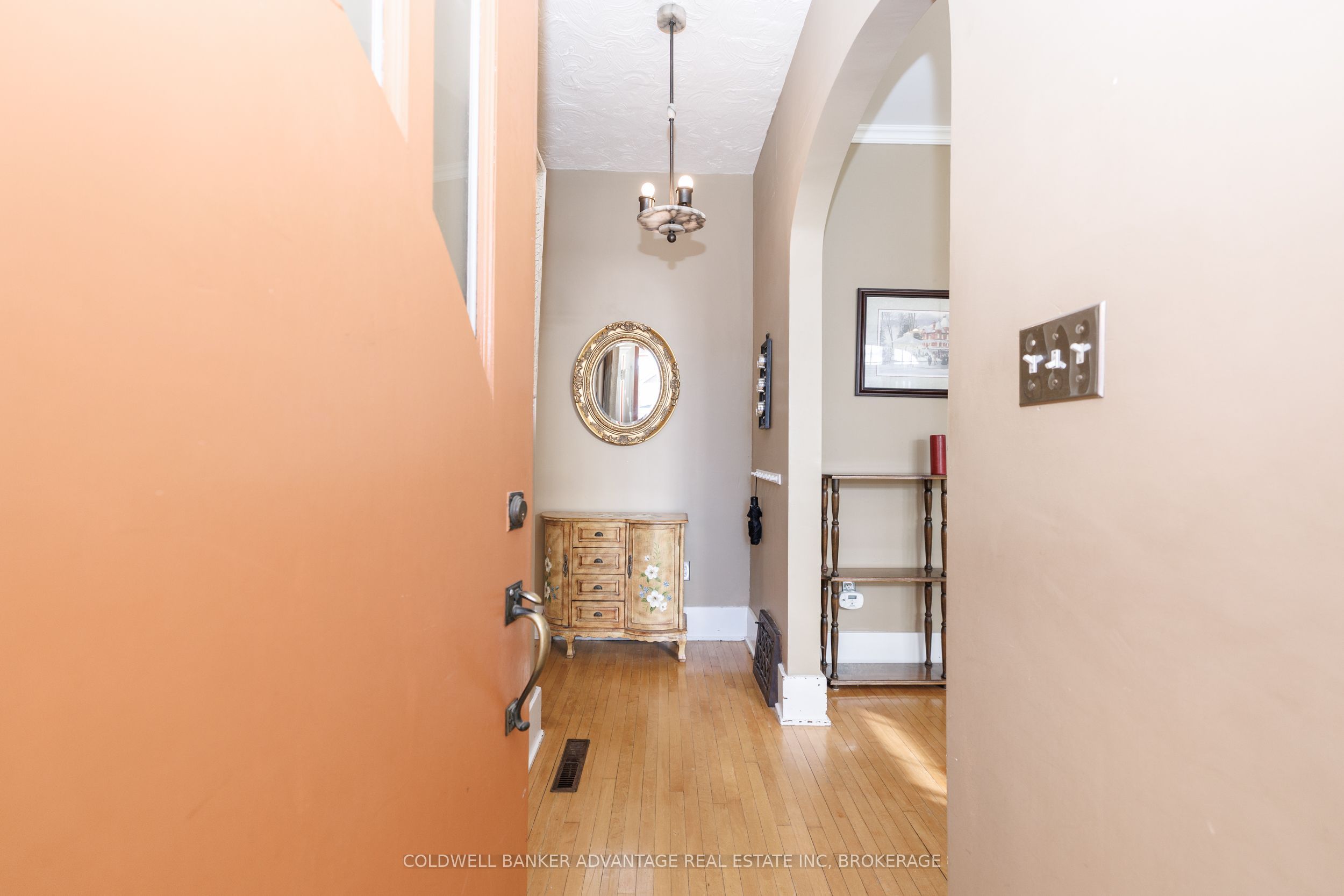 104 Bald Street Property Photo 3