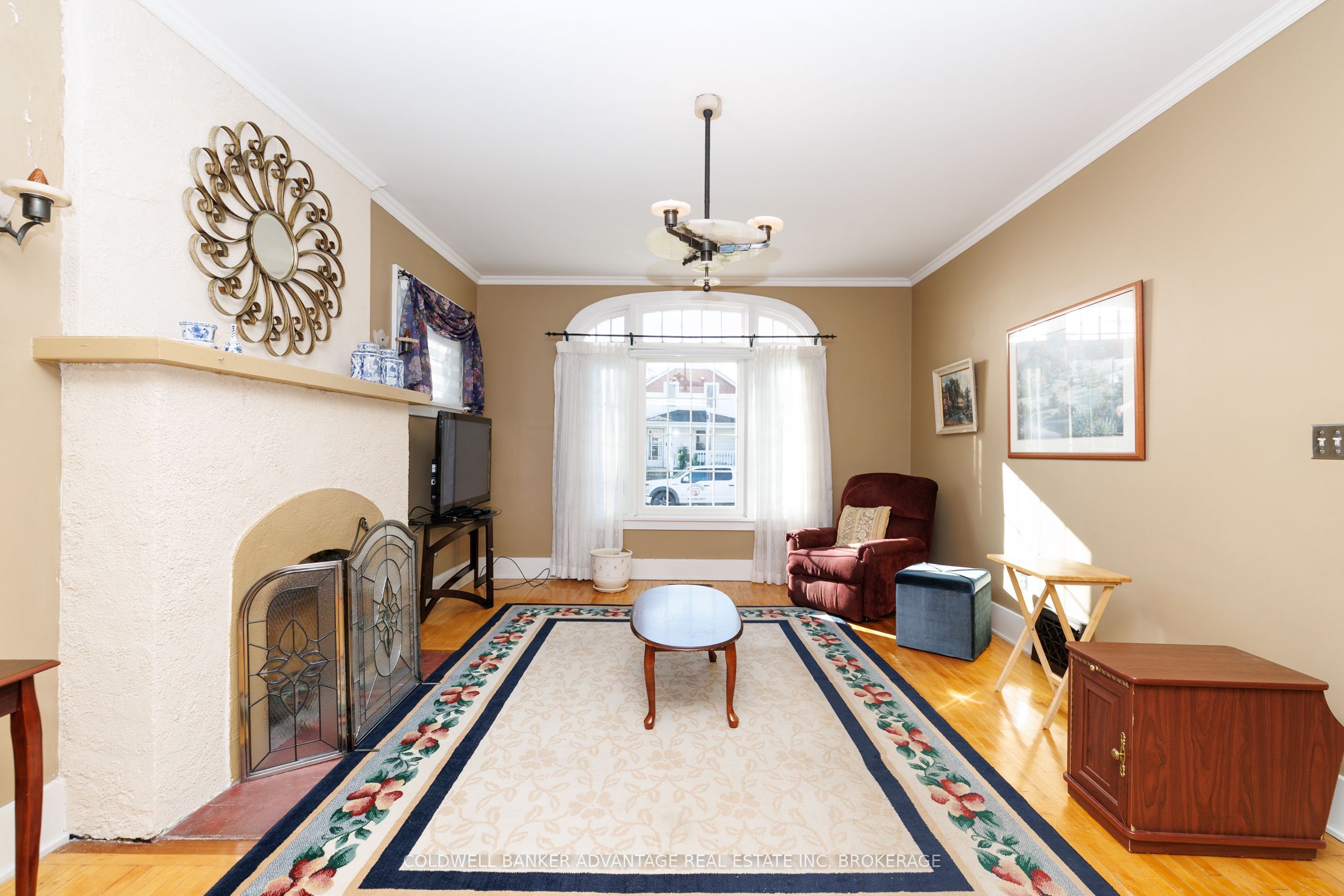104 Bald Street Property Photo 5