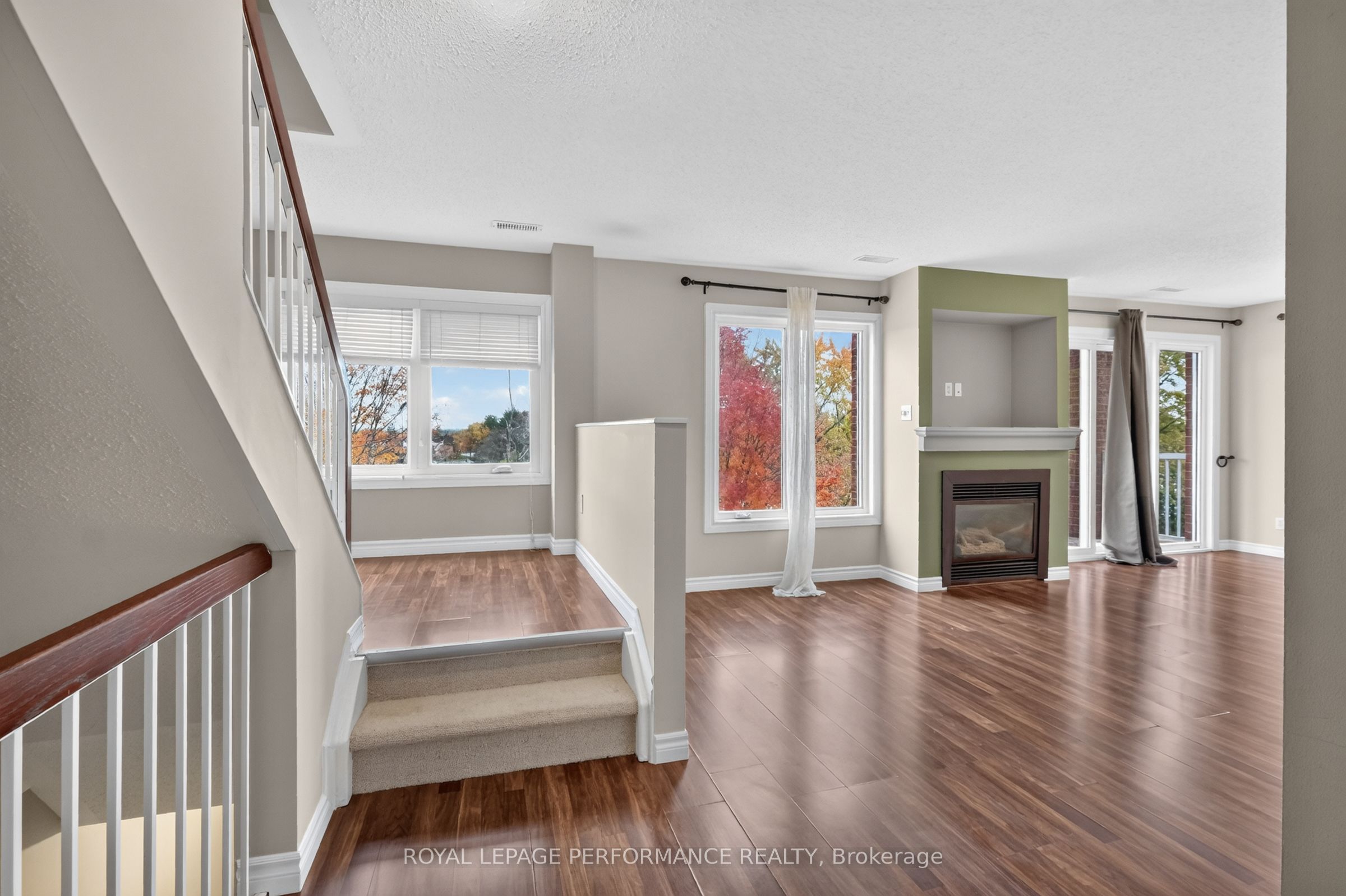 1602 Locksley Lane Property Photo 6