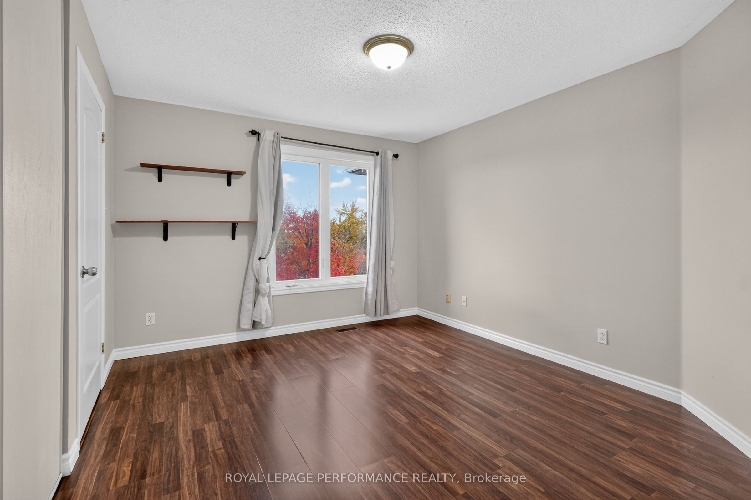 1602 Locksley Lane Property Photo 32