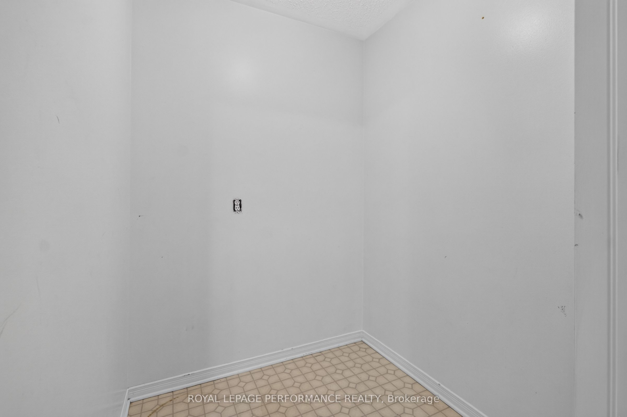 1602 Locksley Lane Property Photo 35