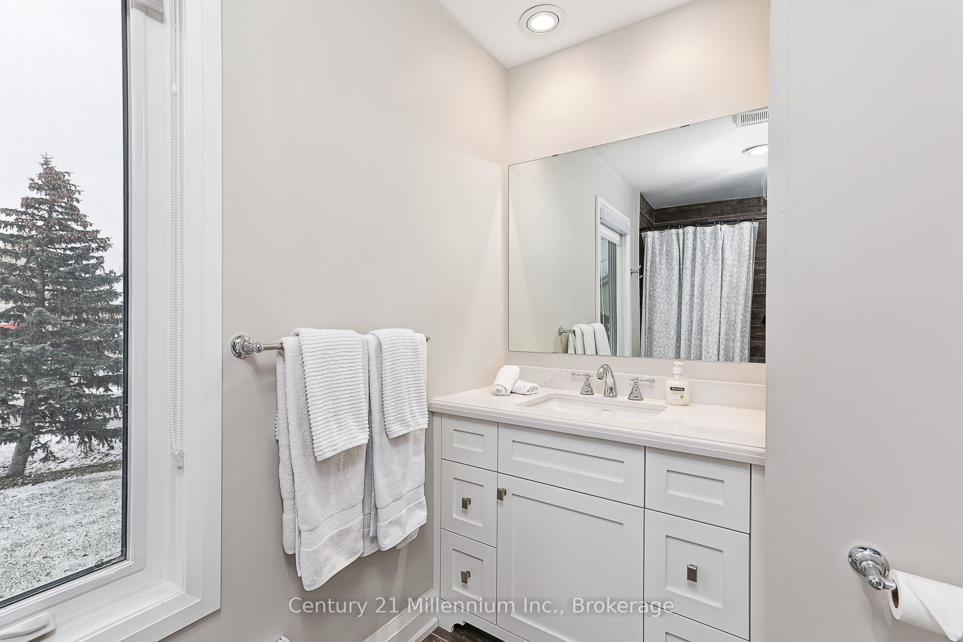 110 Fairway Court 102 Property Photo 27