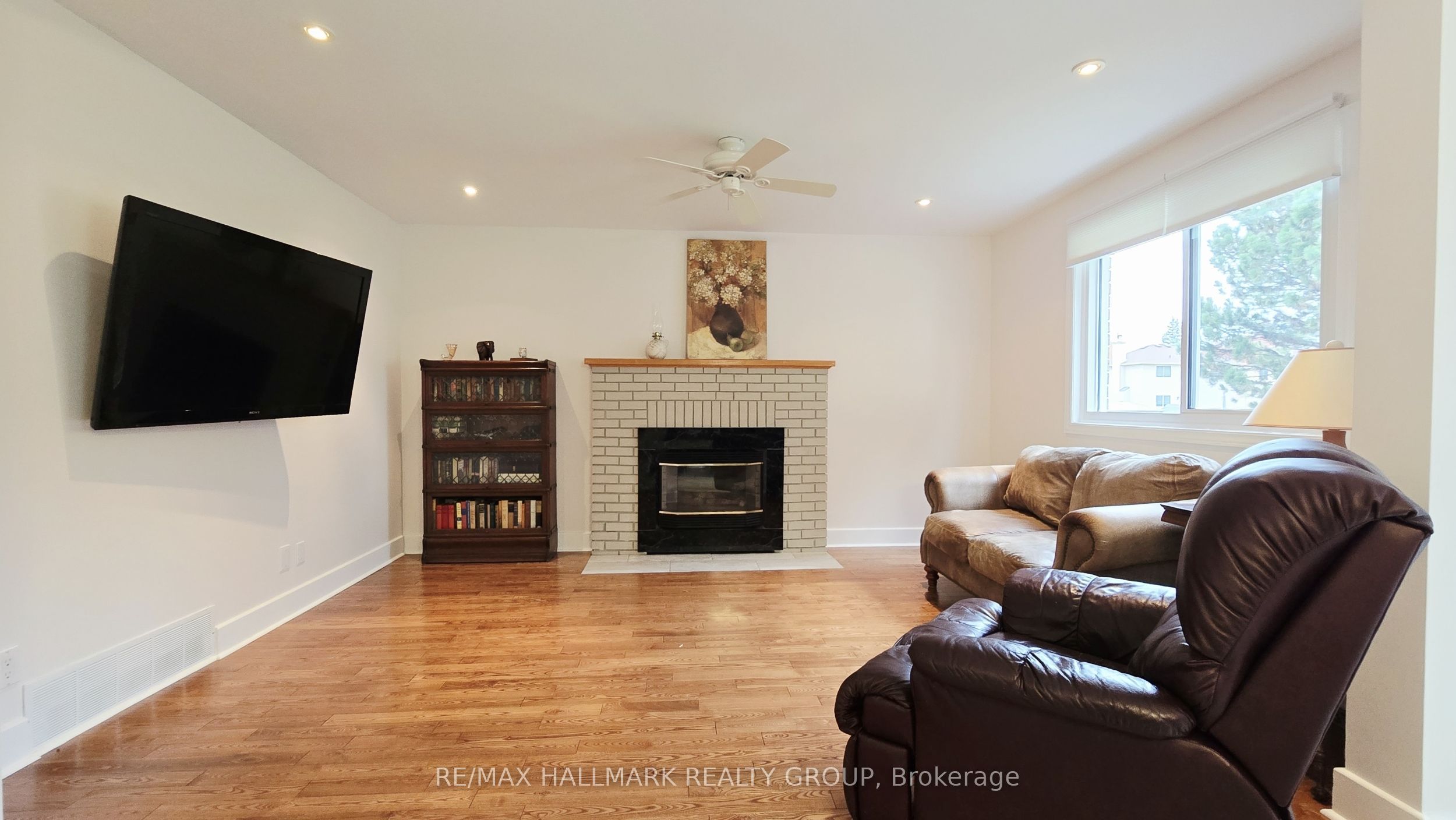 40 Huntsman Crescent Property Photo 12