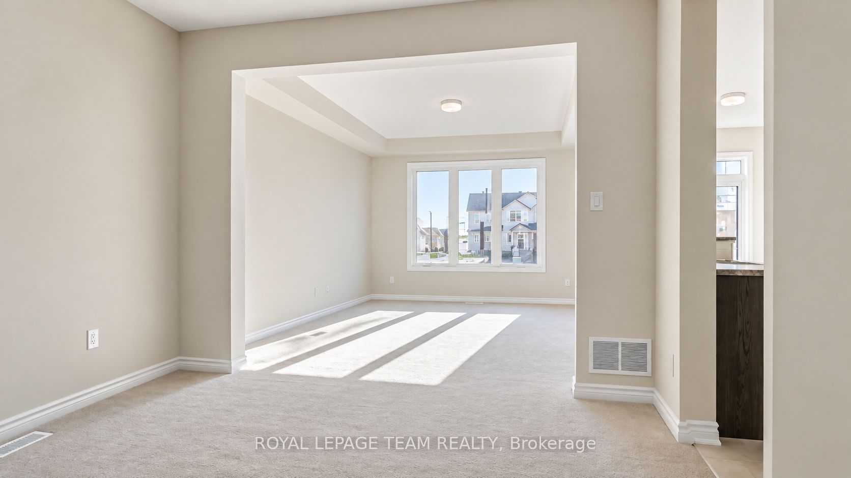 268 Atima Circle Property Photo 4