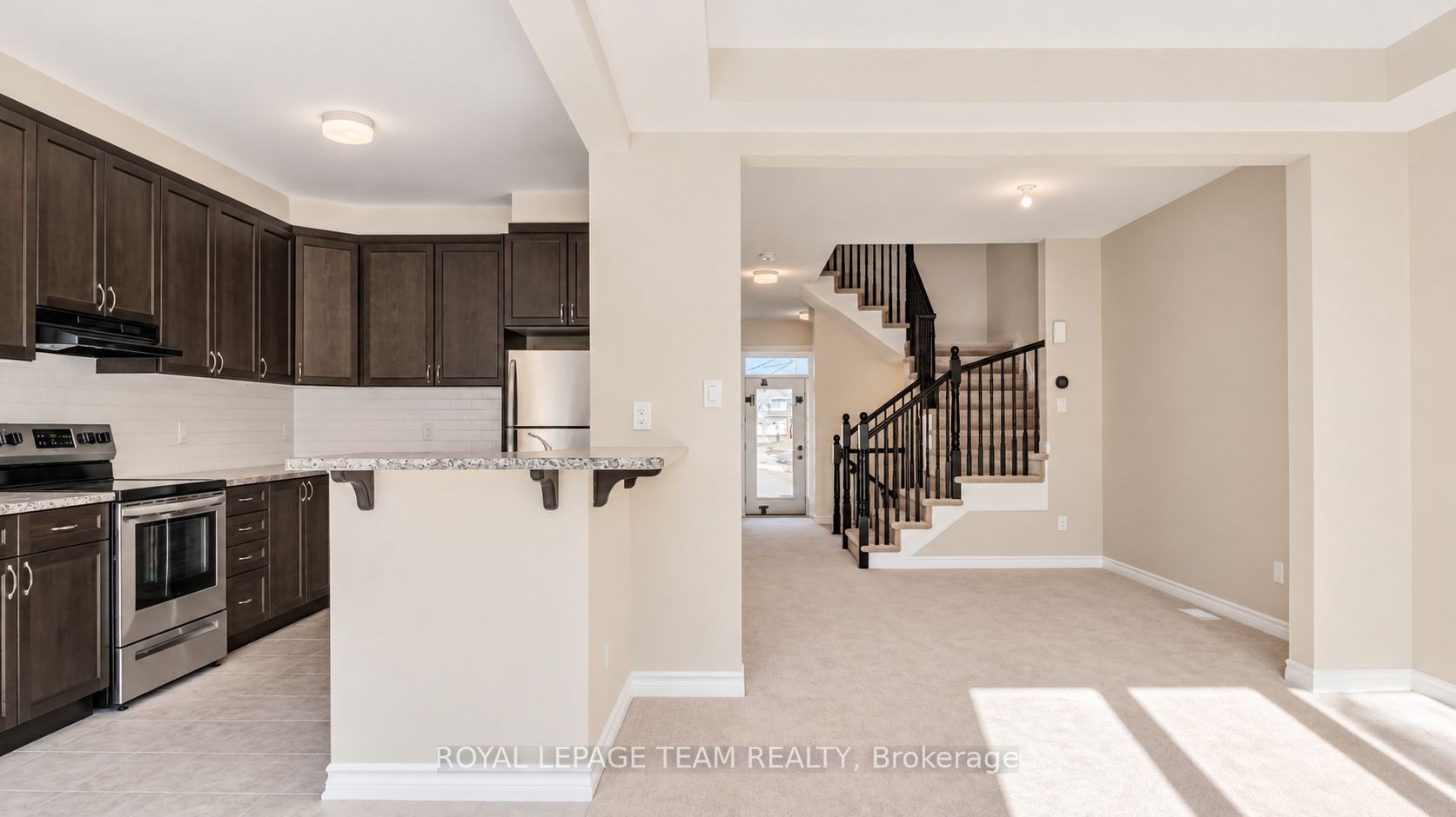 268 Atima Circle Property Photo 6