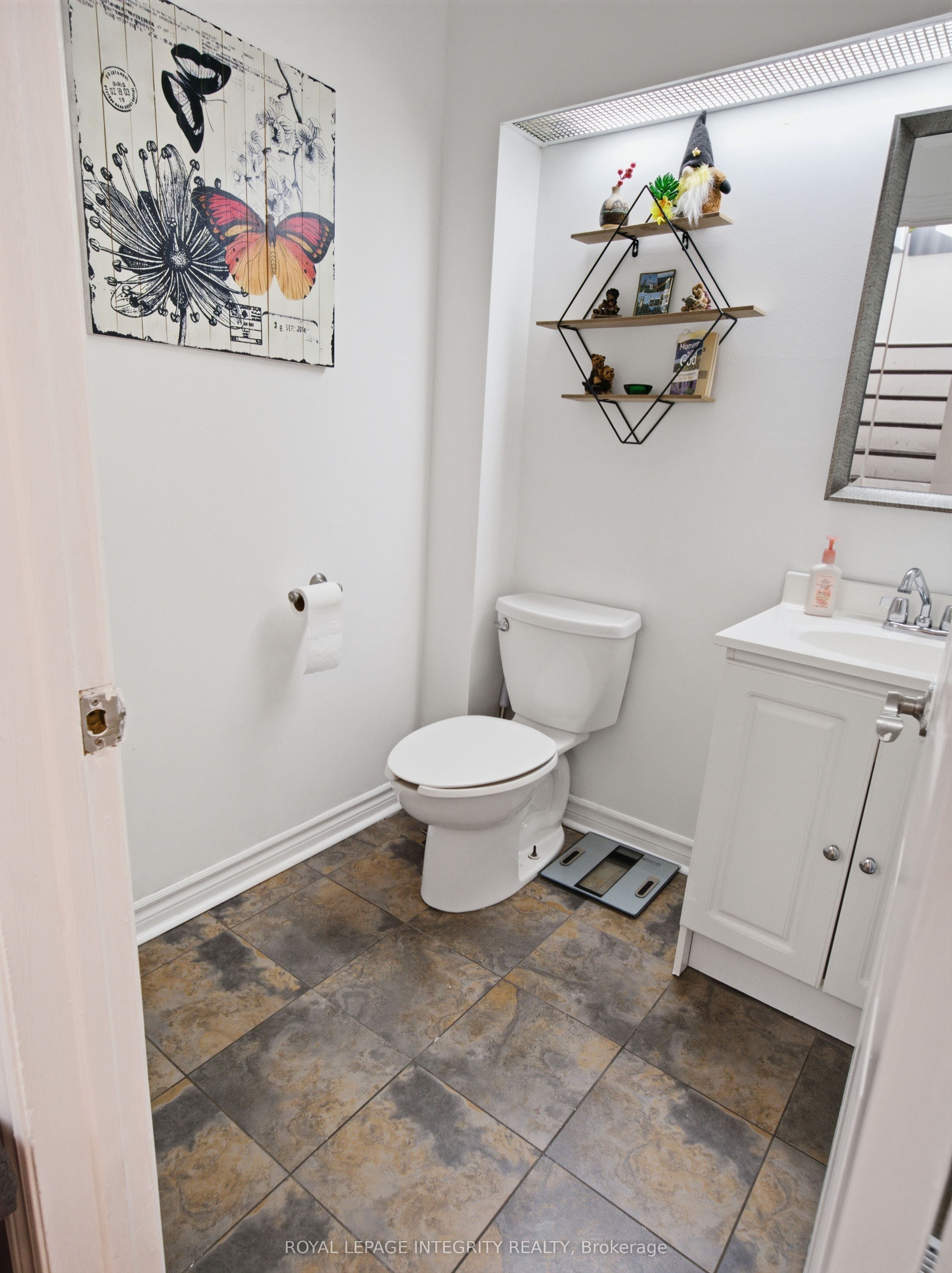1 Gingras Court Property Photo 5