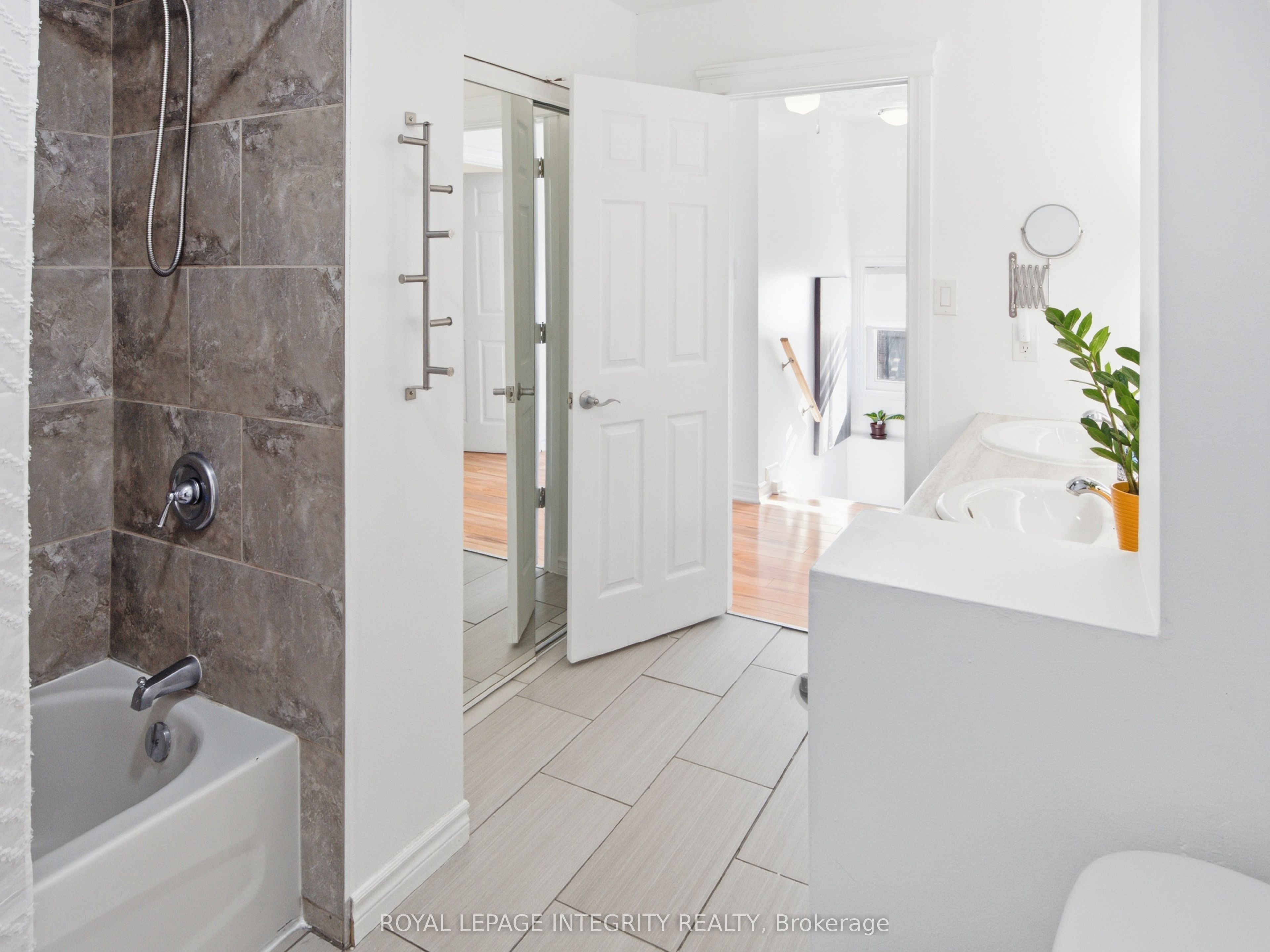 1 Gingras Court Property Photo 28