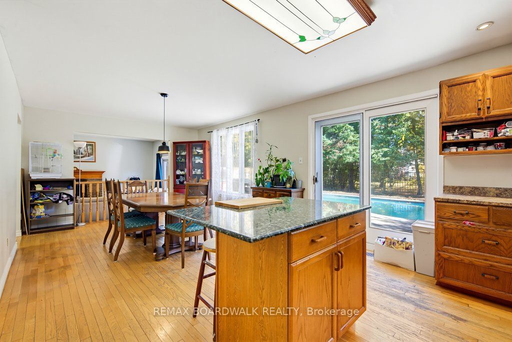 29 Southpark Drive Property Photo 10