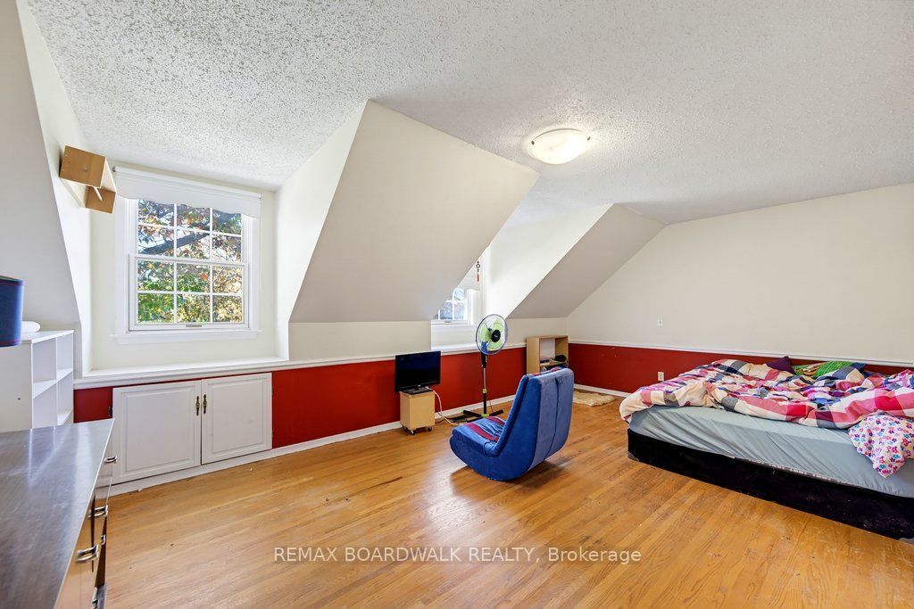 29 Southpark Drive Property Photo 28