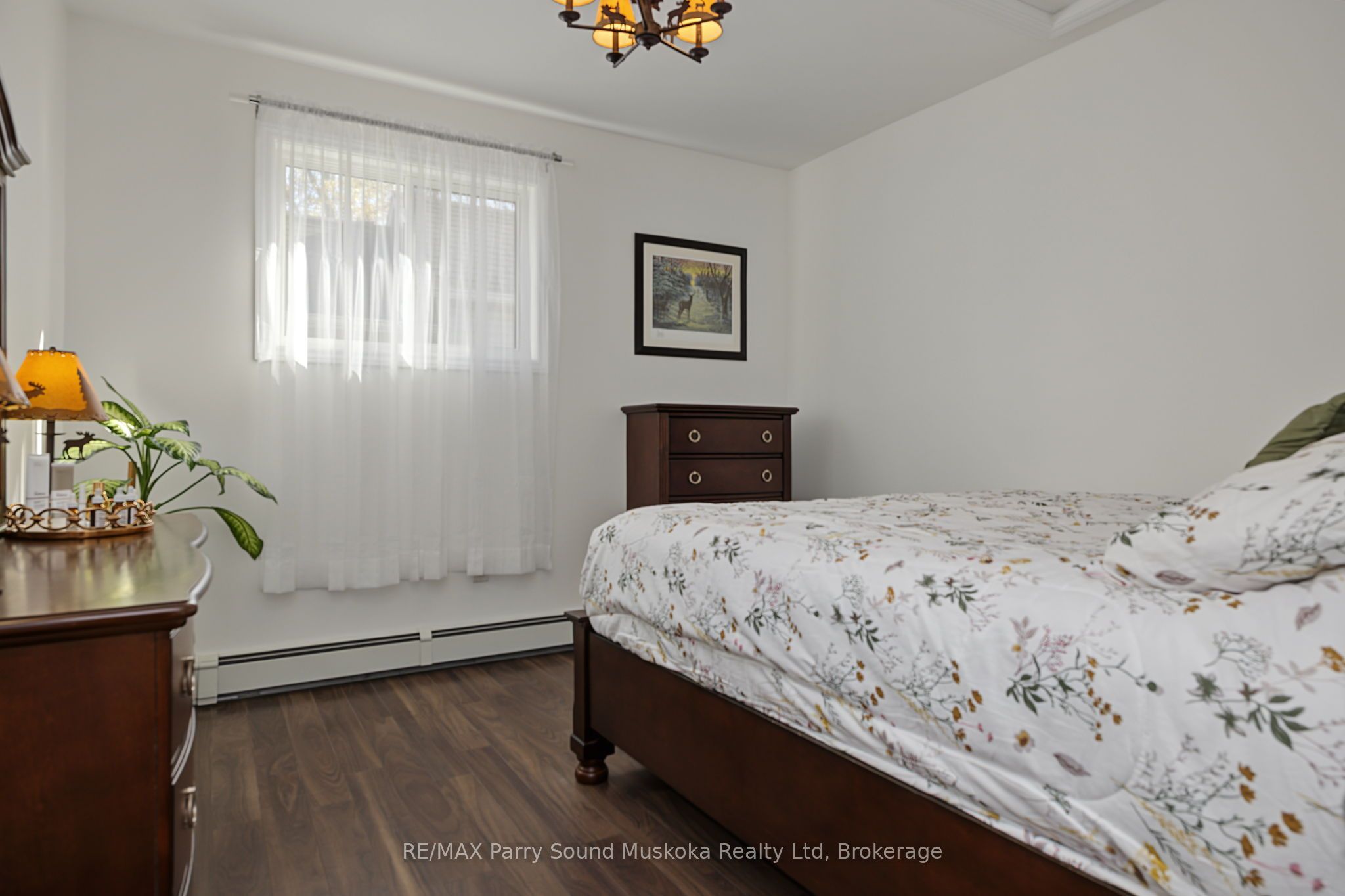50 Bowes Street Property Photo 9