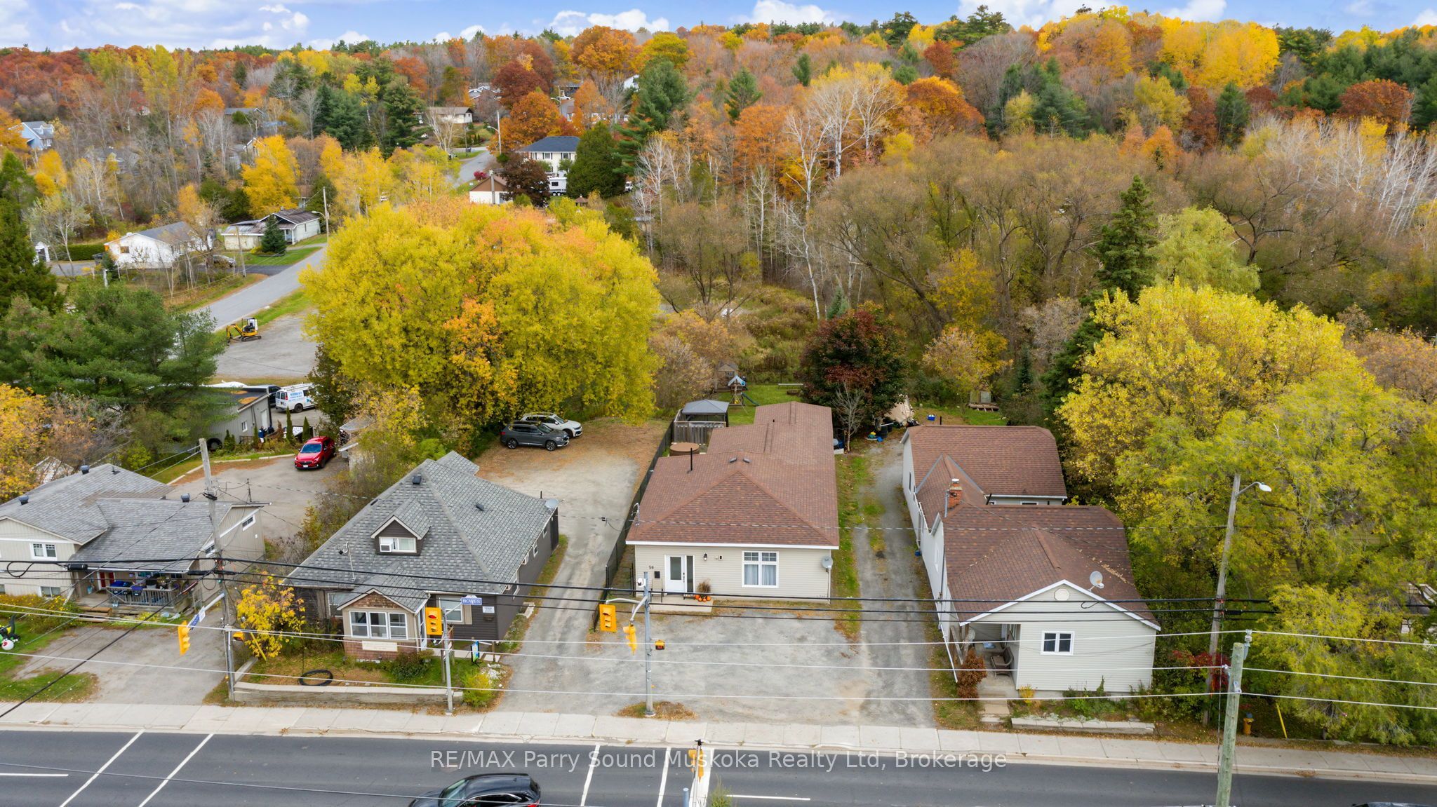 50 Bowes Street Property Photo 35