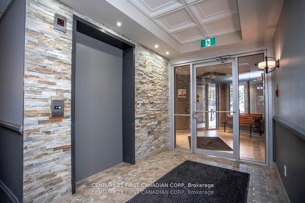 5 Jacksway Crescent 208 Property Photo 3