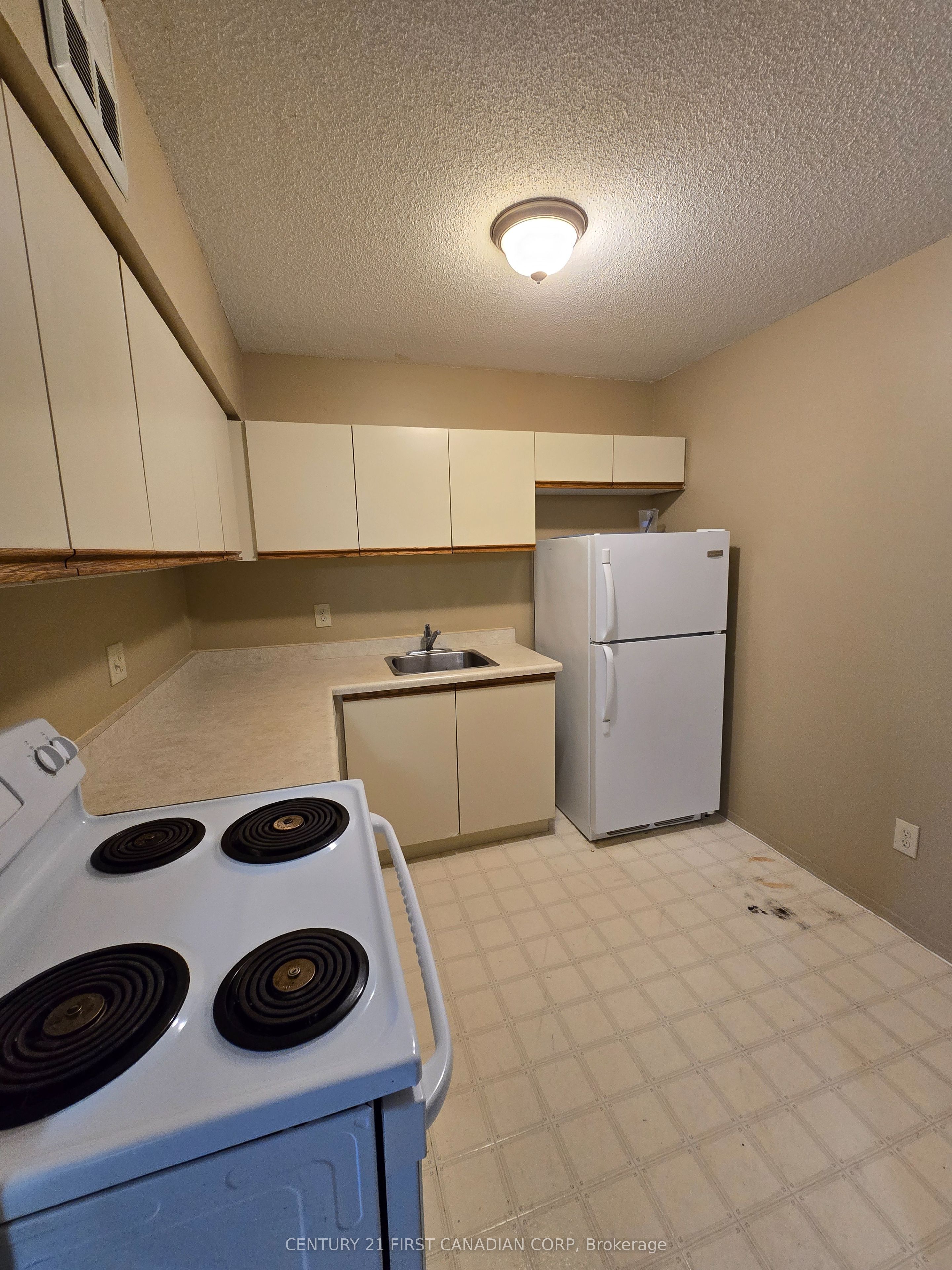 5 Jacksway Crescent 208 Property Photo 11