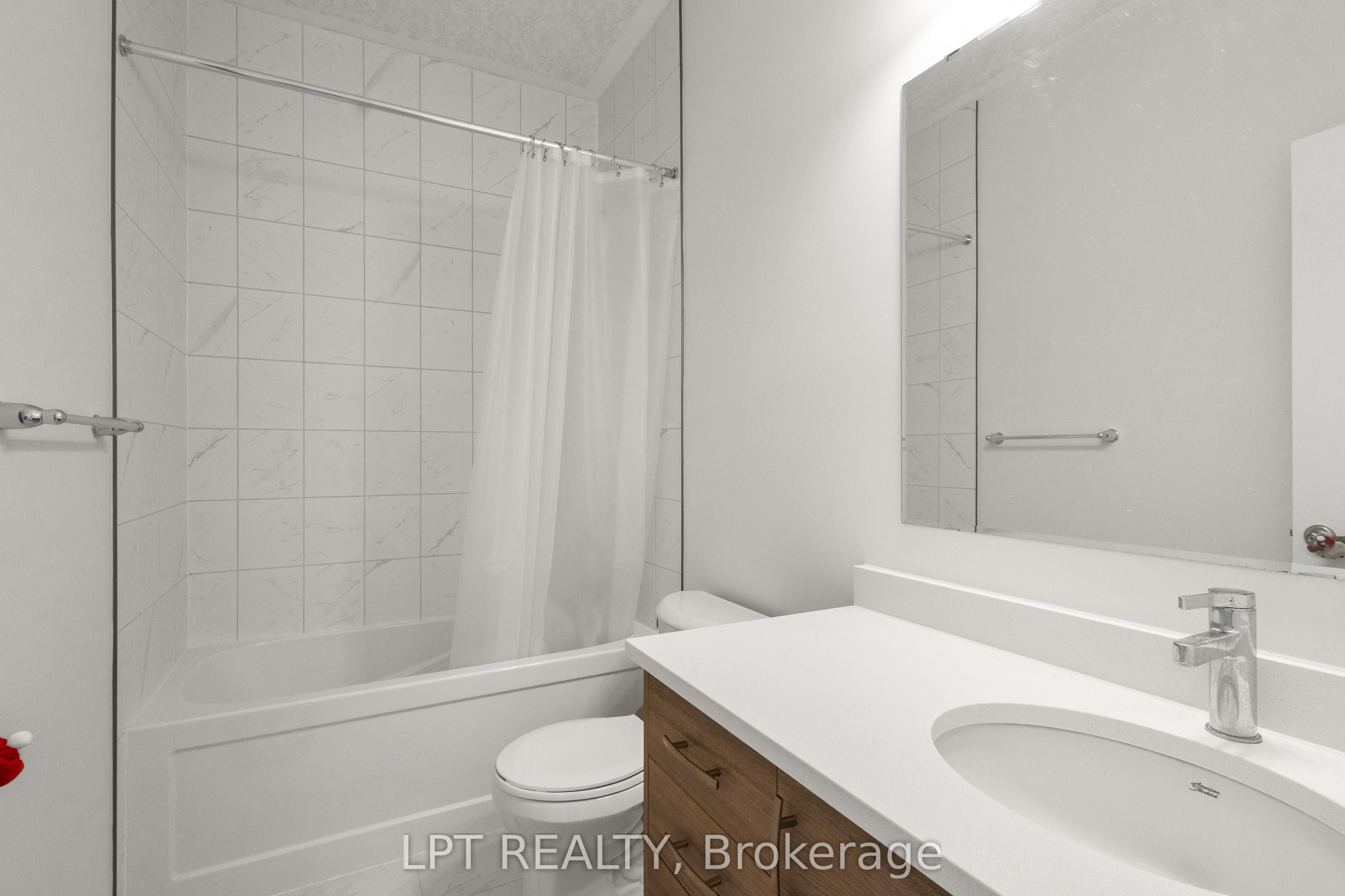 142 Foamflower Place 60 Property Photo 16
