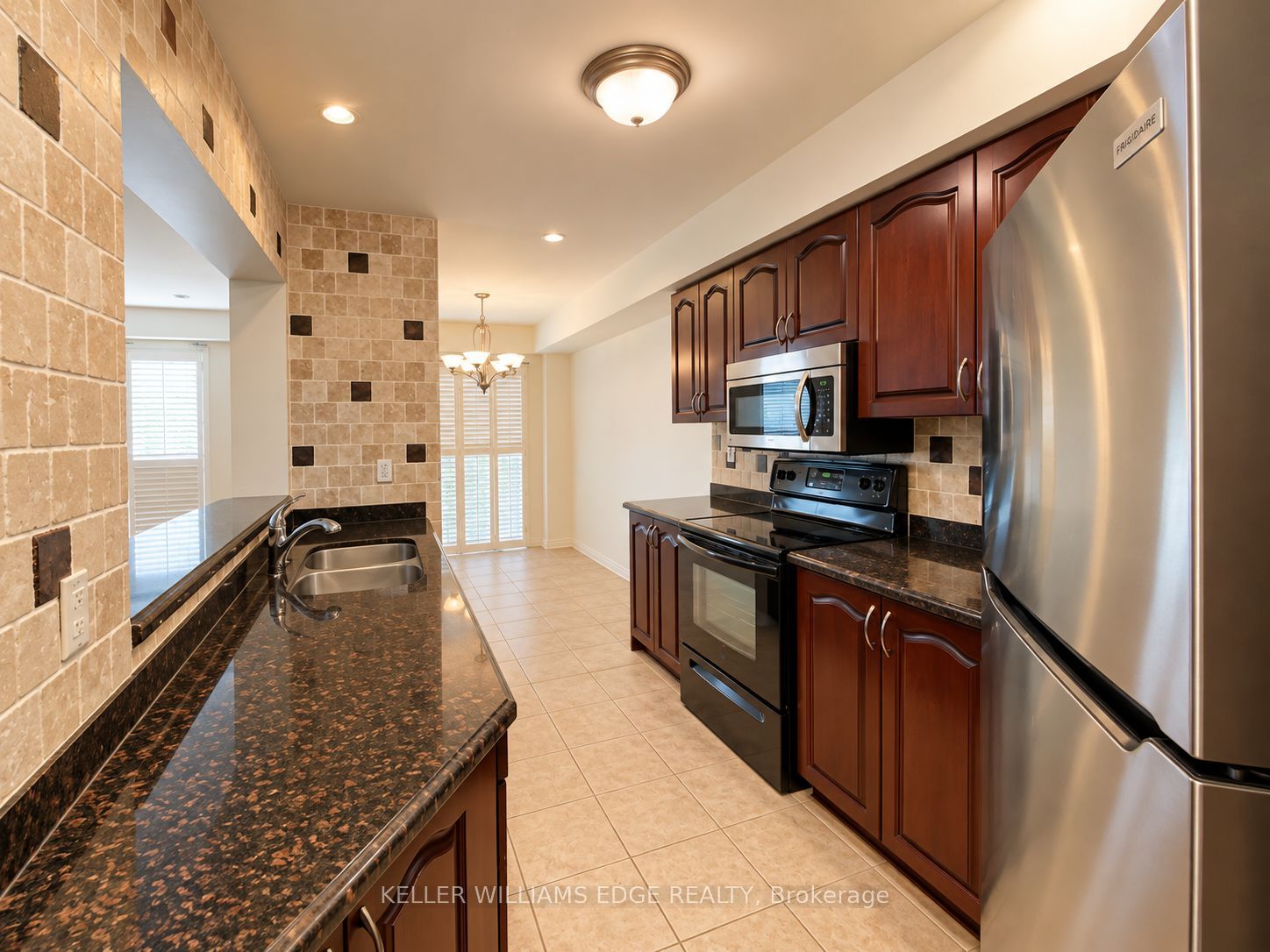 69 Cedarville Drive Property Photo 3