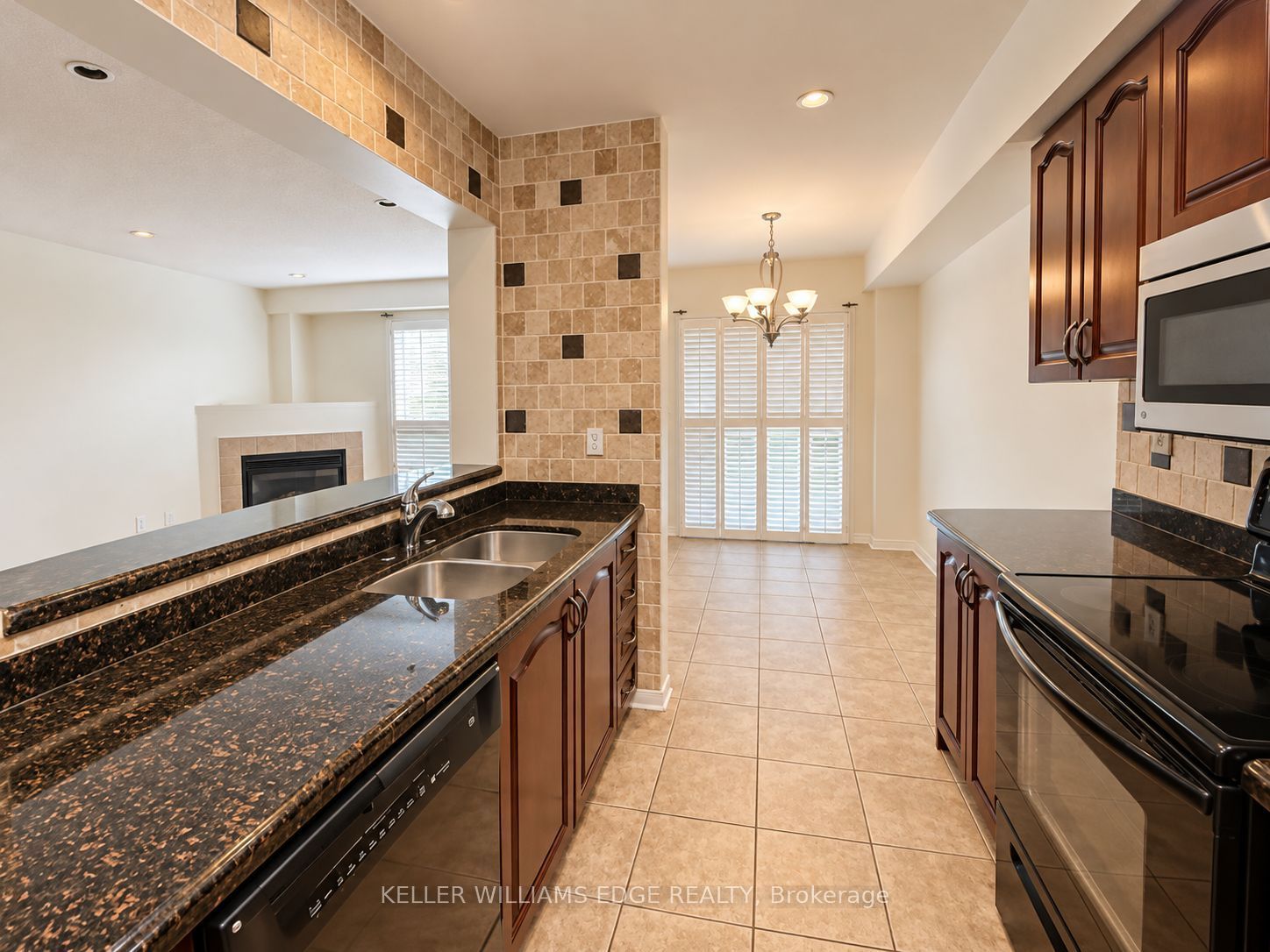 69 Cedarville Drive Property Photo 4
